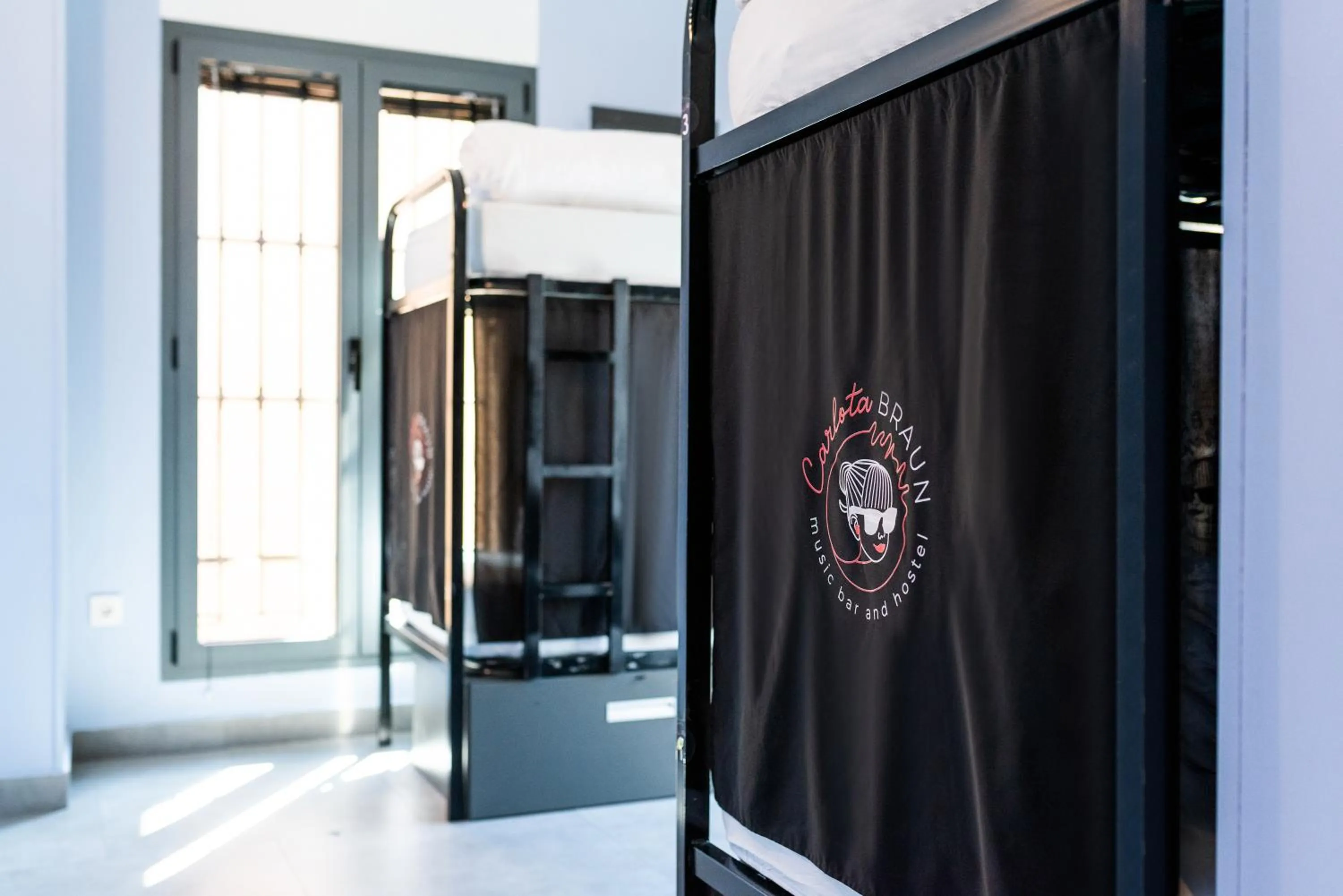 Hostel Carlota Braun