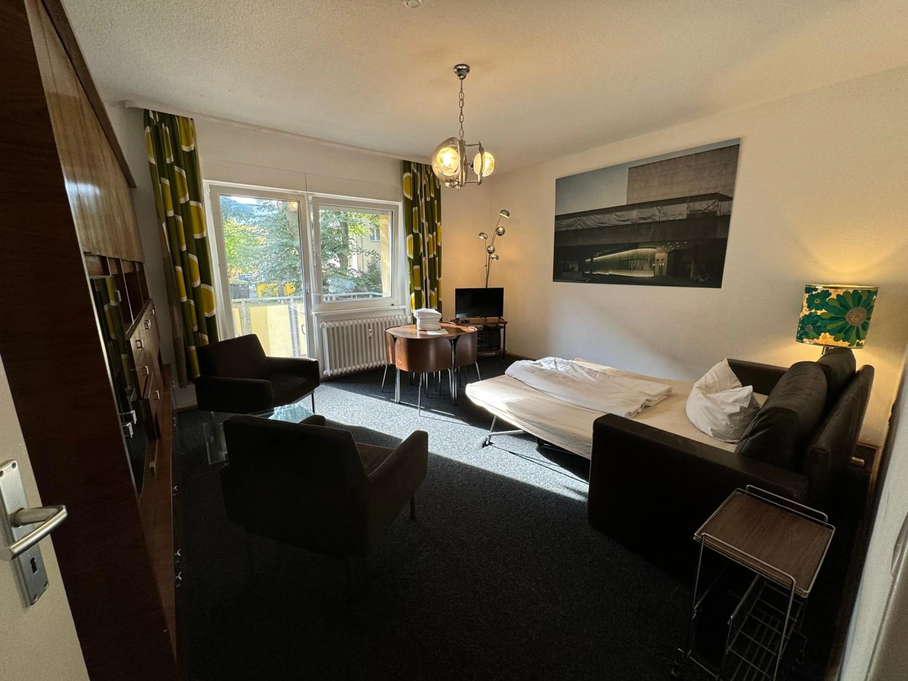 M M Central Apartments - Free Parking - Vintage Style