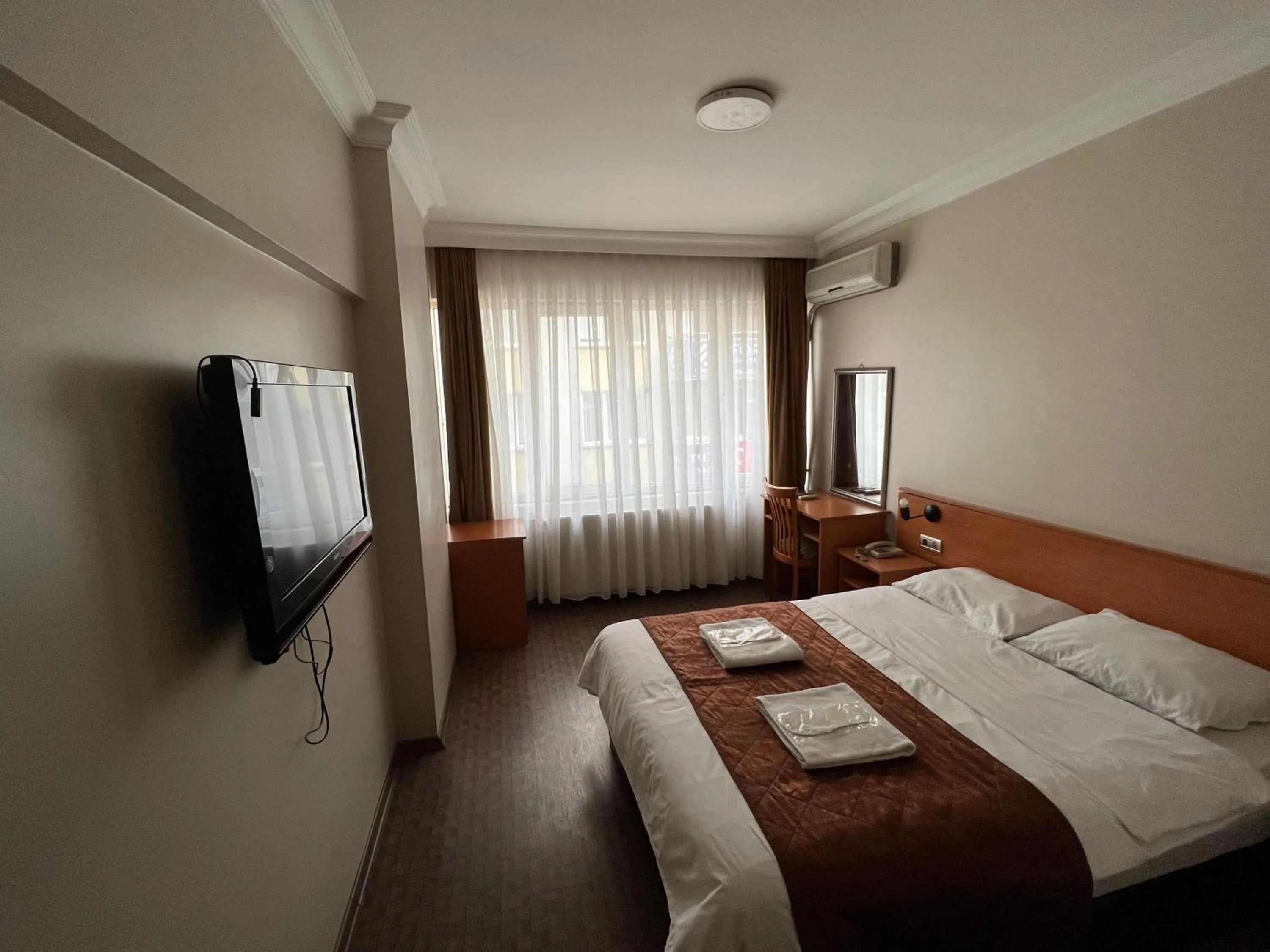 Bed in Altinnal Hotel