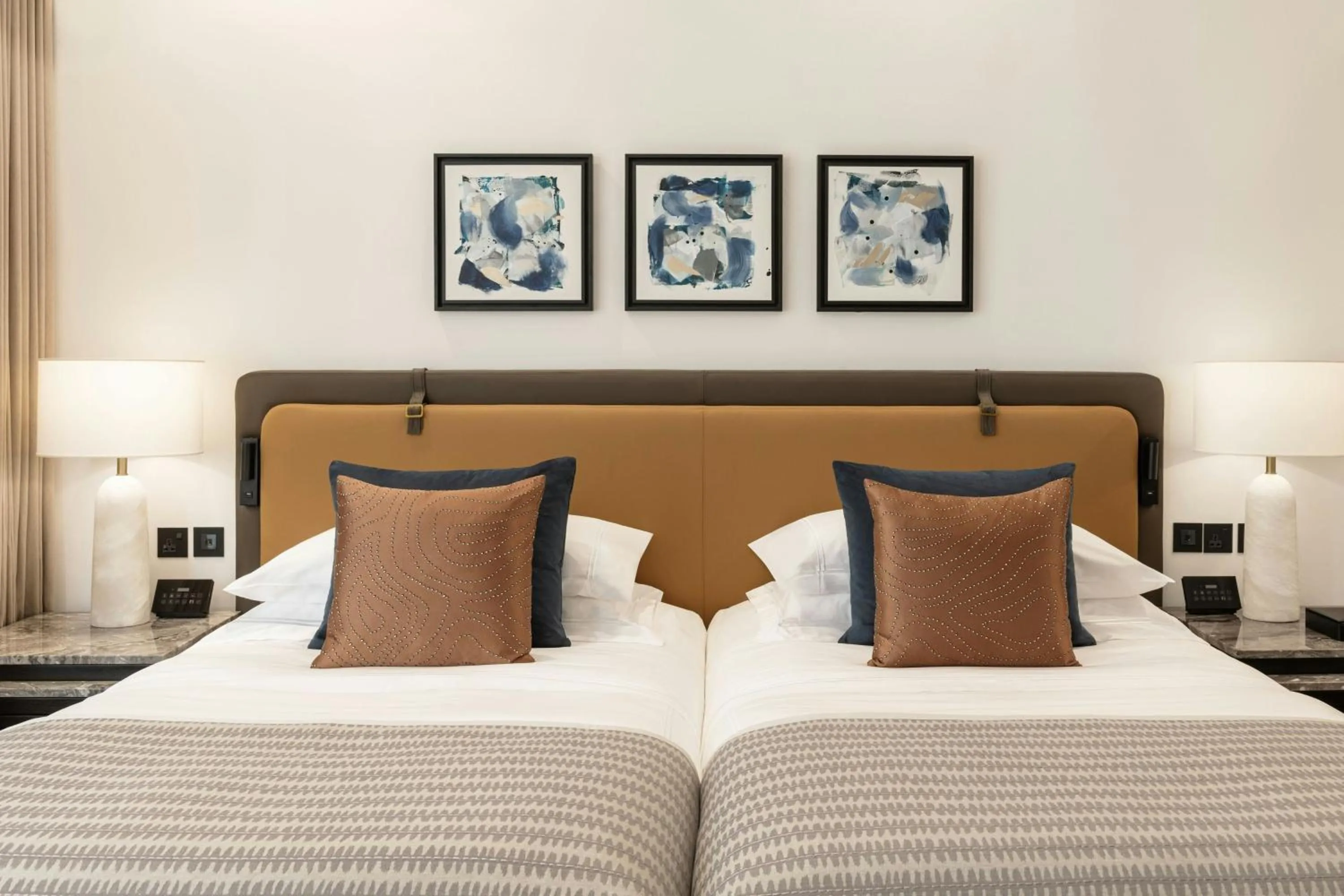 Bedroom, Bed in Grosvenor House, a Luxury Collection Hotel, Dubai