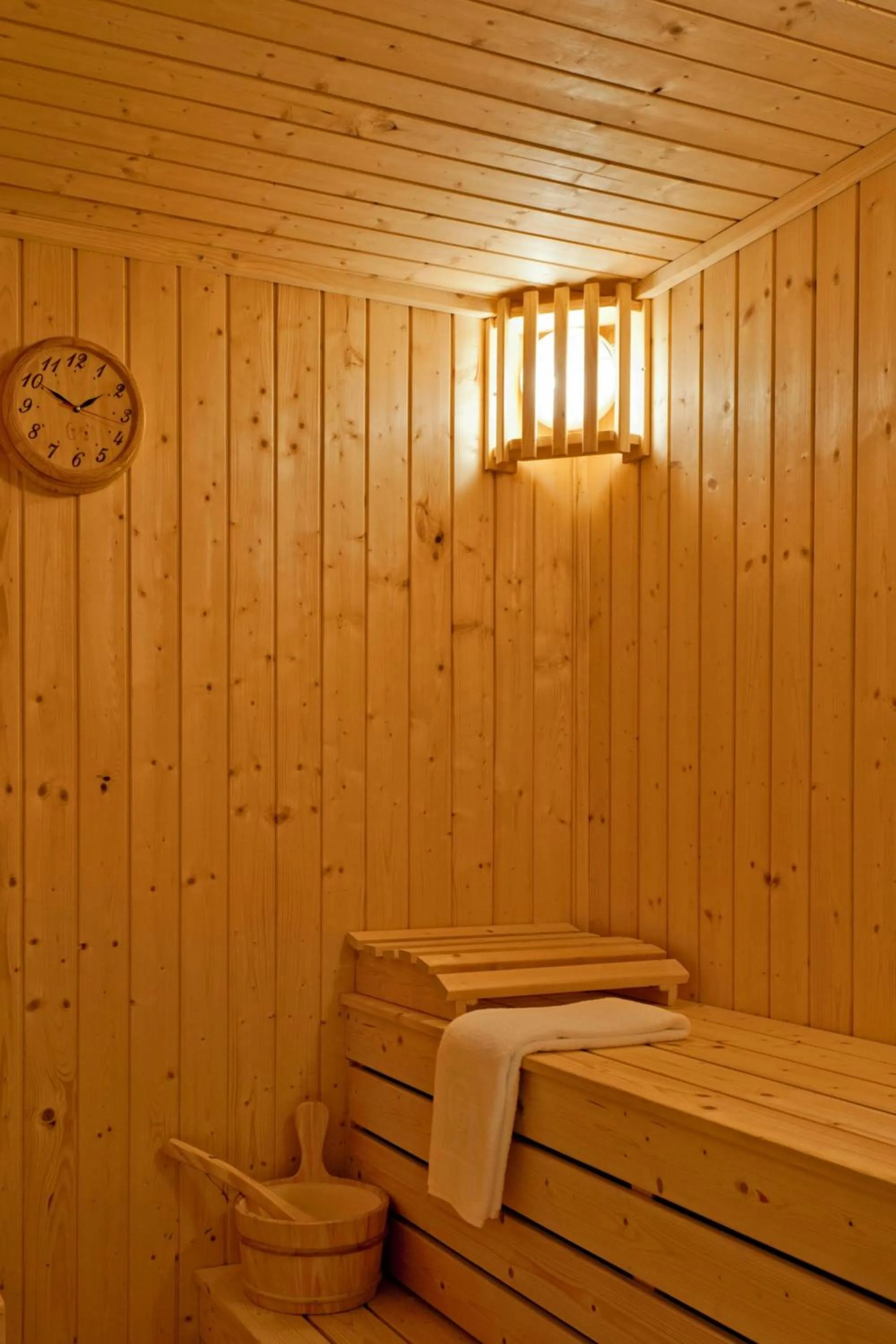 Photo of the whole room in Grosvenor House, a Luxury Collection Hotel, Dubai