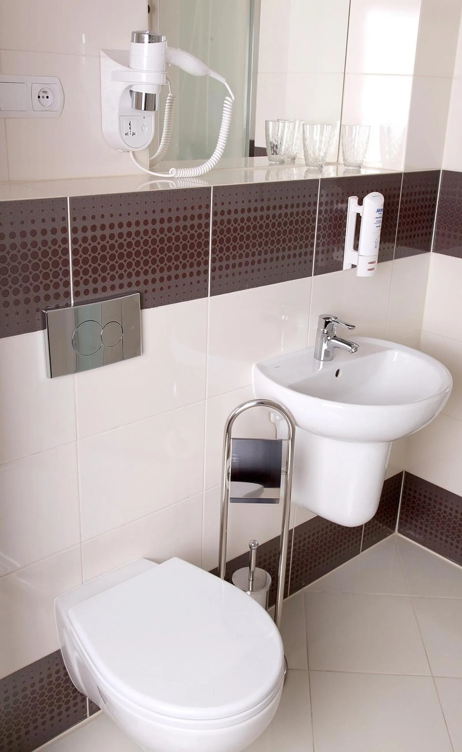 Bathroom in Hotel Adria