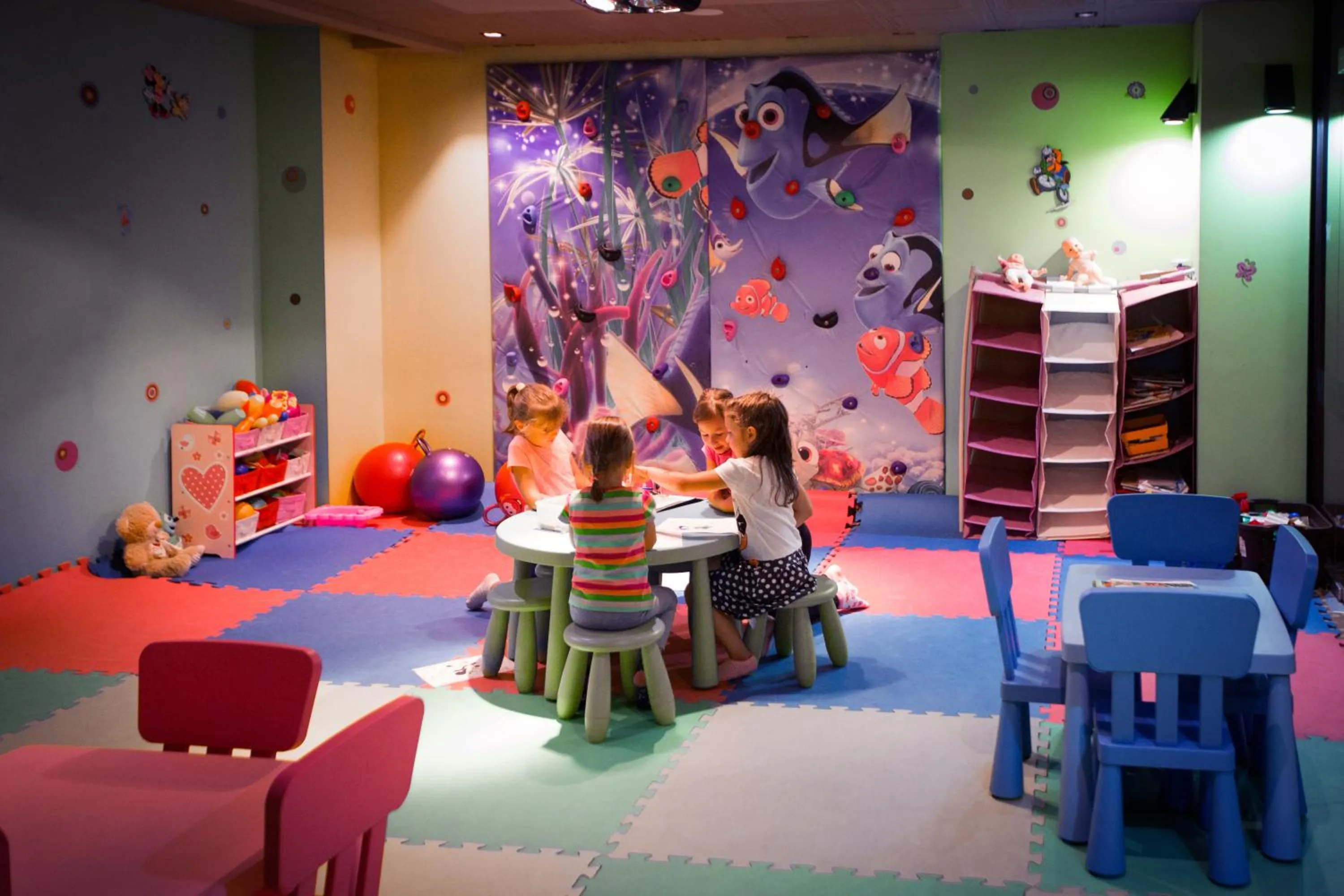 Kids's club in Royal Spa Hotel