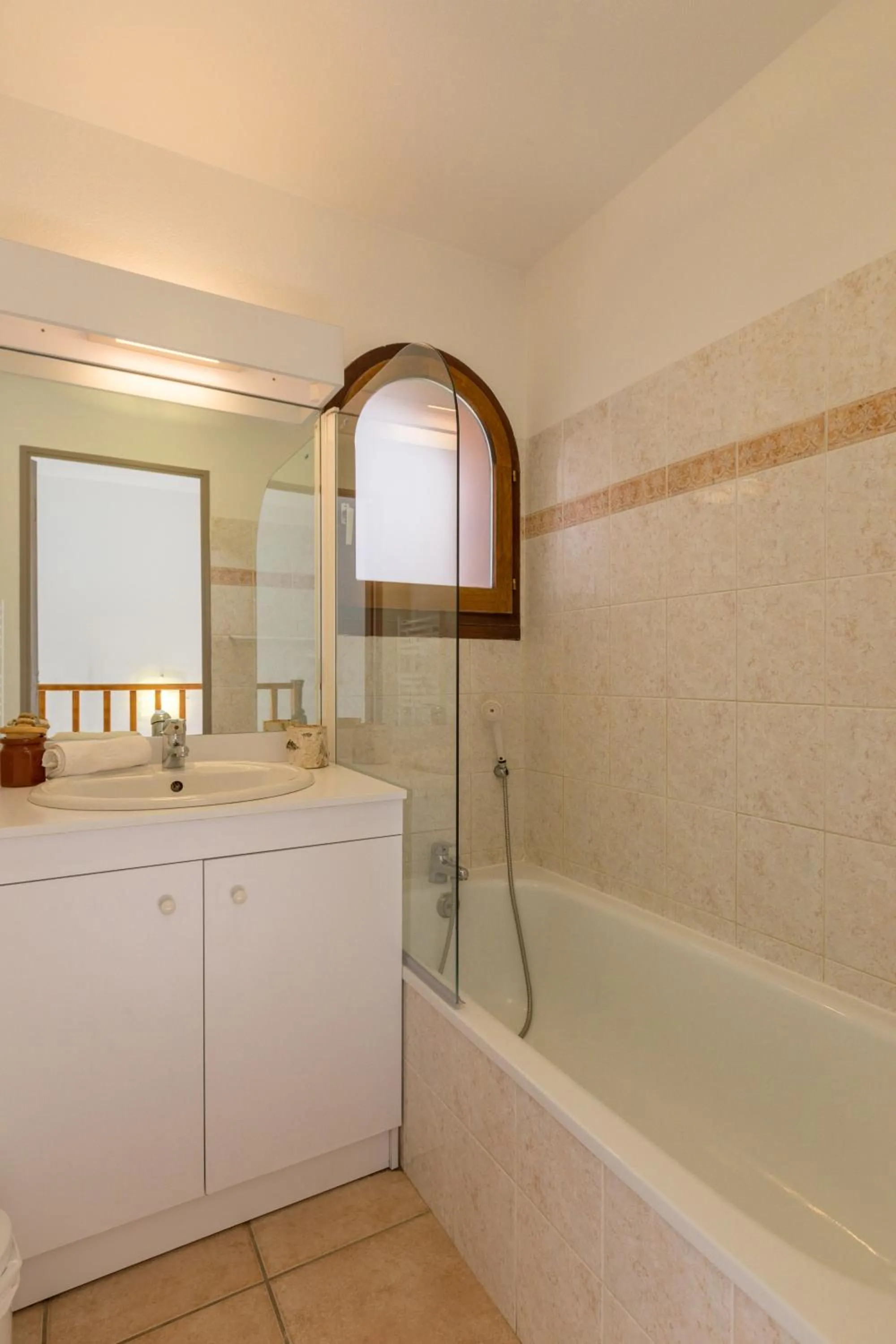 Bathroom in Chalets Jardin Alpin by Mountain Collection Immobilier