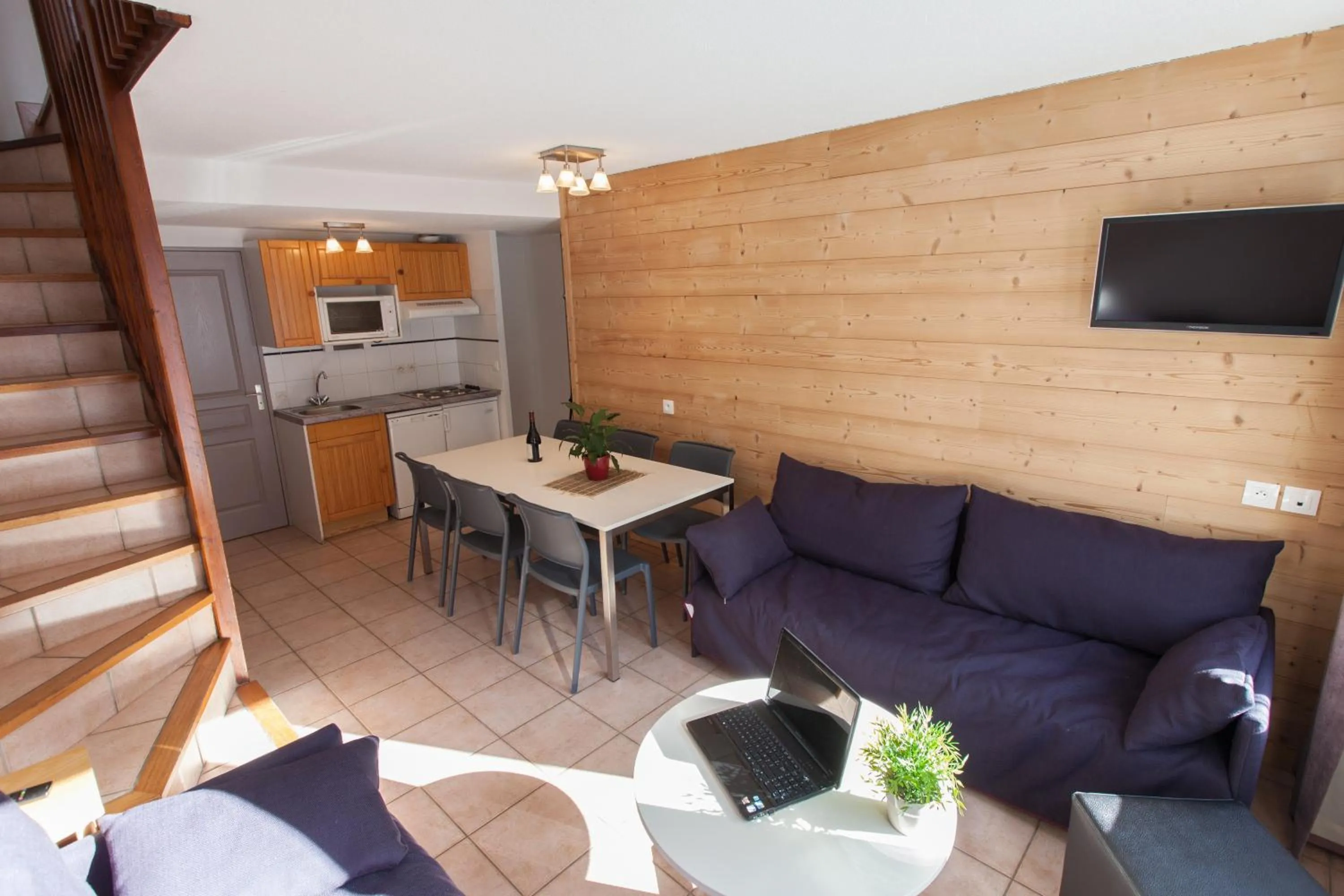 Living room in Chalets Jardin Alpin by Mountain Collection Immobilier