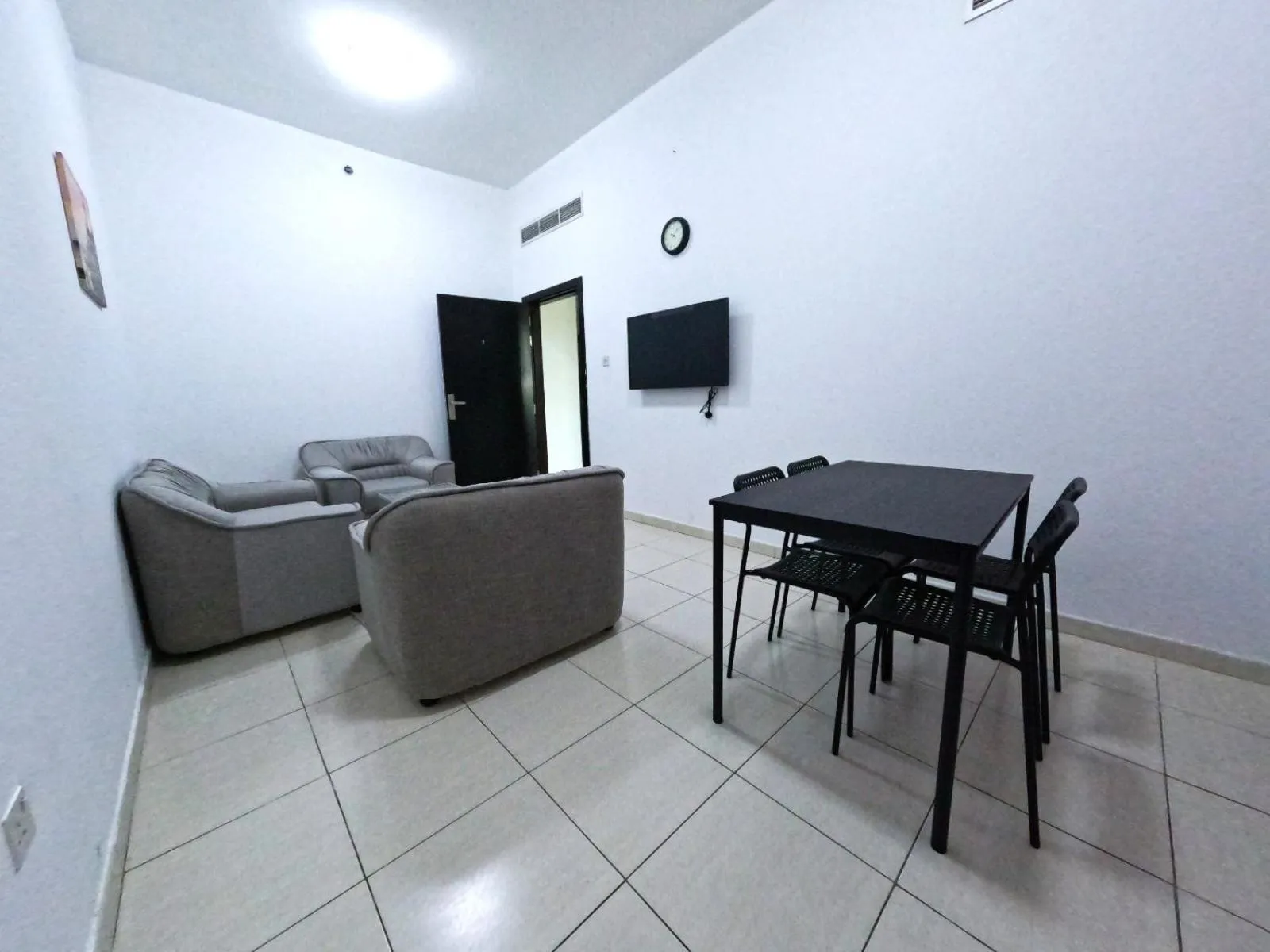 Al Badaa Star Residence - Home Stay