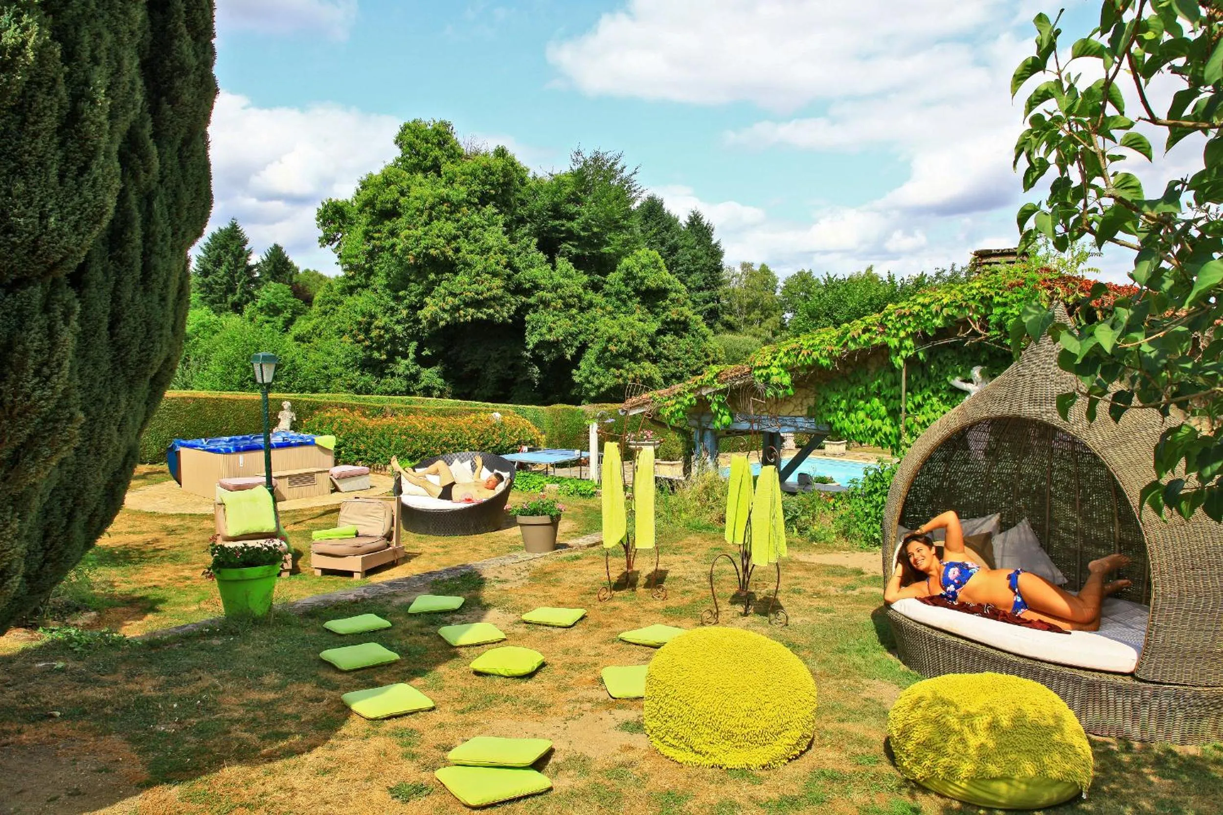 Logis Hôtel Hostellerie Saint-Jacques