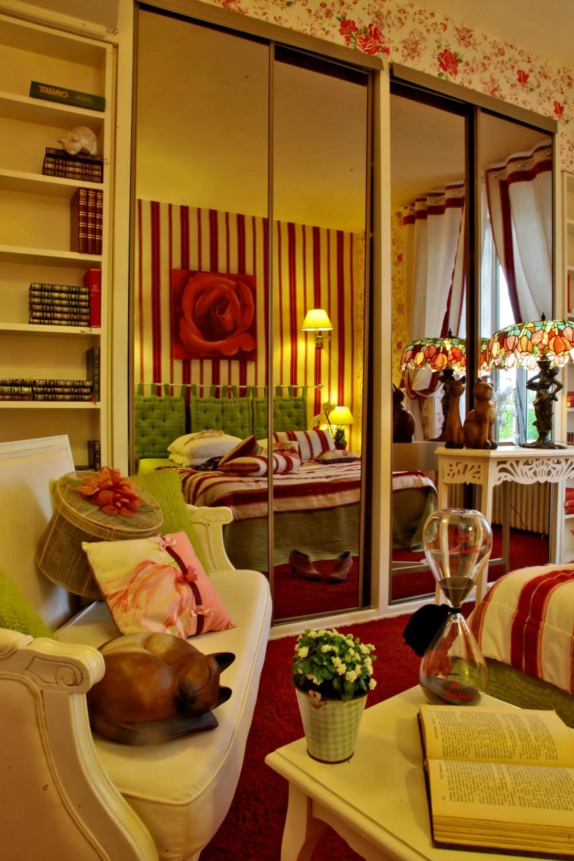 Logis Hôtel Hostellerie Saint-Jacques