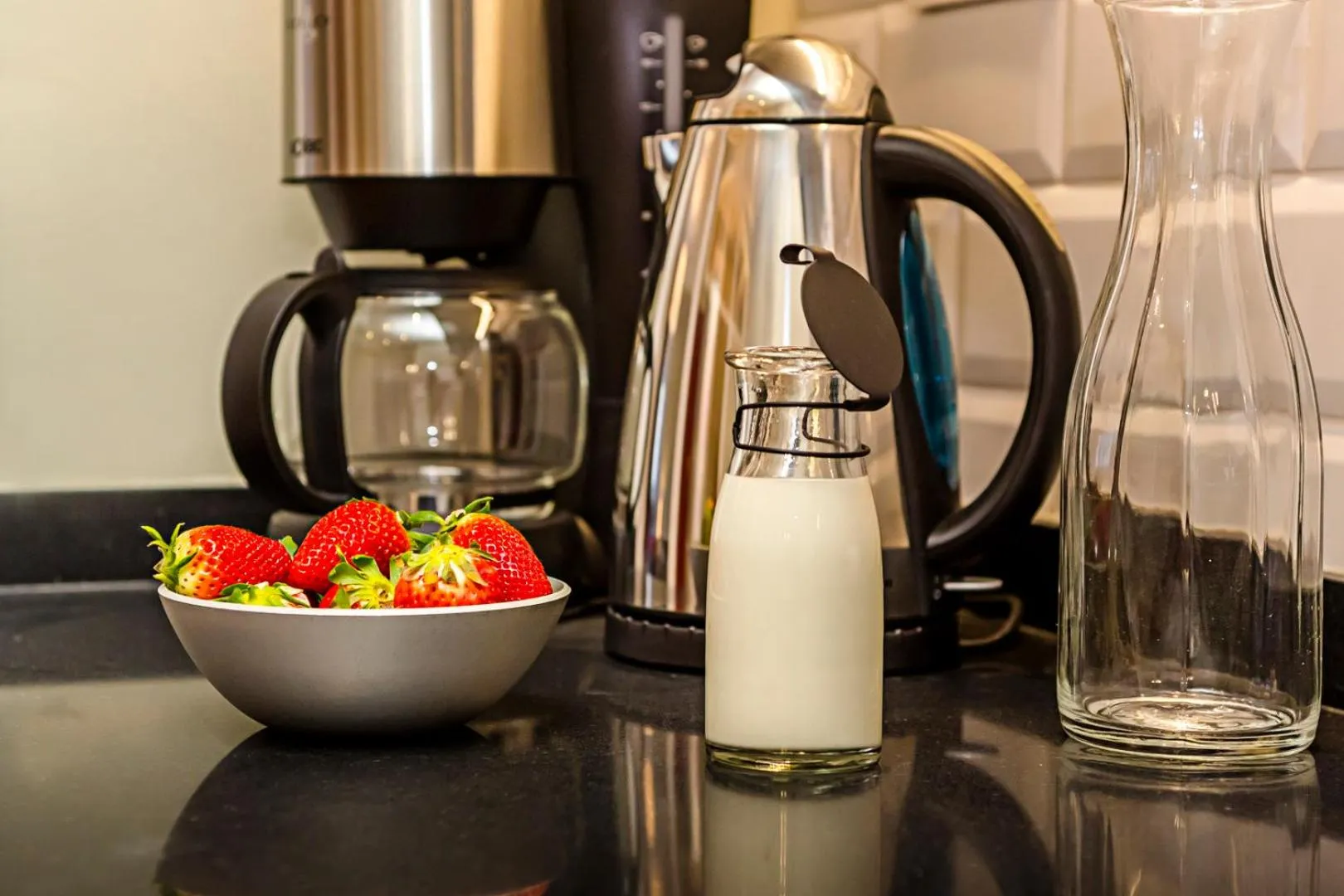 Food in Bcn Paseo De Gracia Rocamora Apartment