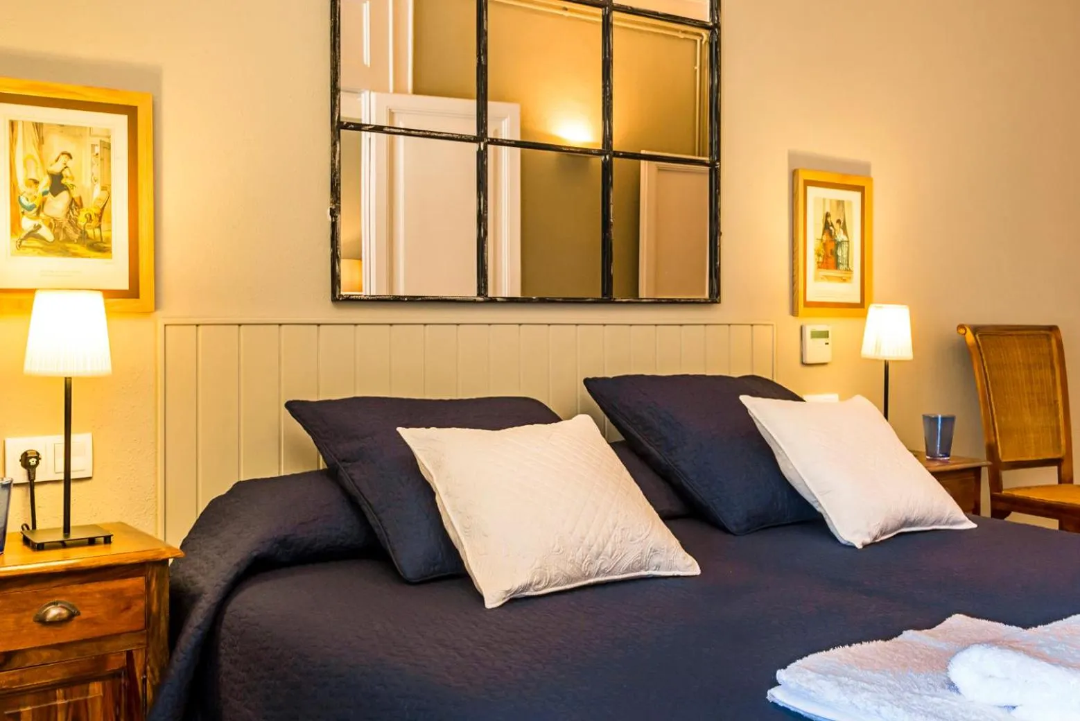 Bed in Bcn Paseo De Gracia Rocamora Apartment