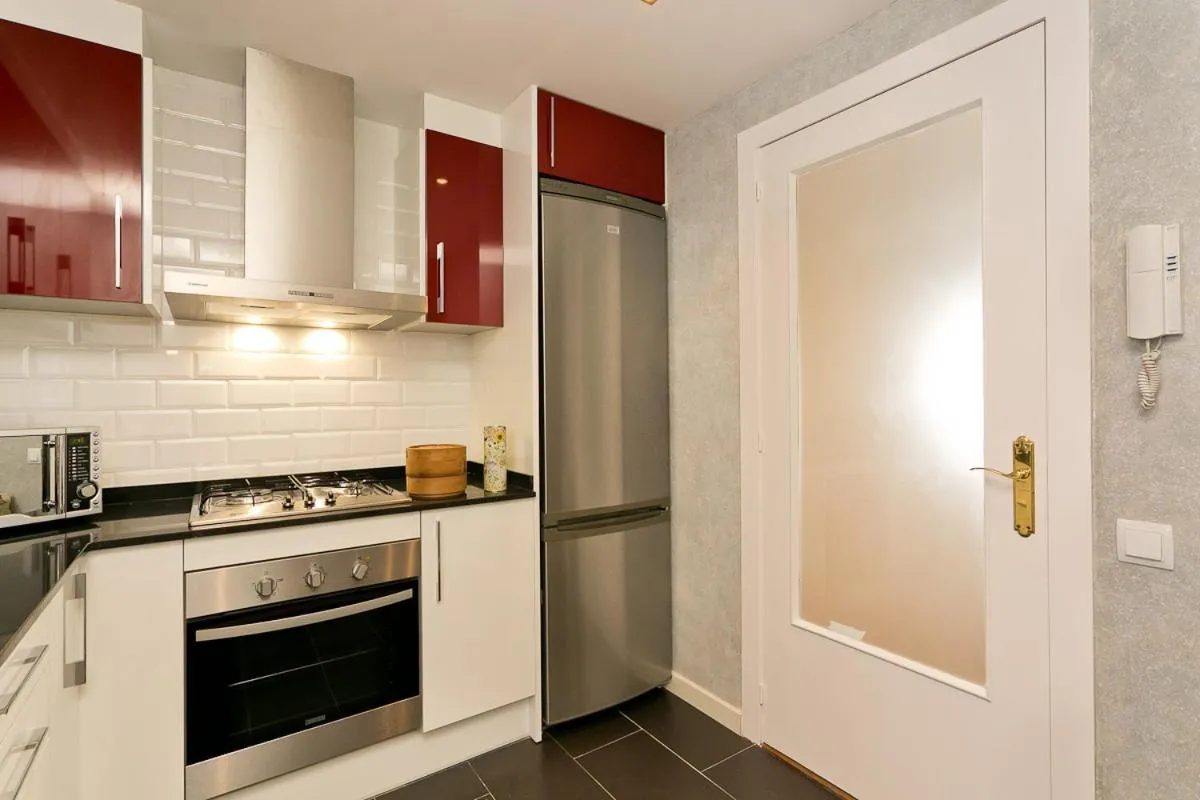 Kitchen or kitchenette in Bcn Paseo De Gracia Rocamora Apartment