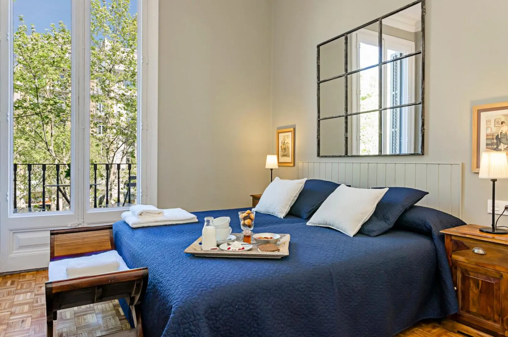 Day, Bed in Bcn Paseo De Gracia Rocamora Apartment