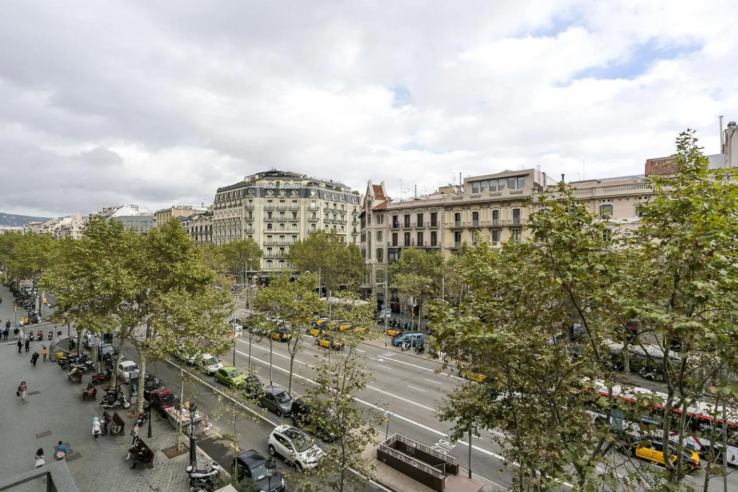 View (from property/room) in Bcn Paseo De Gracia Rocamora Apartment