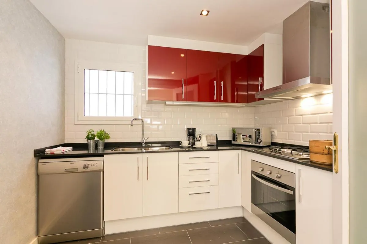 Kitchen or kitchenette in Bcn Paseo De Gracia Rocamora Apartment