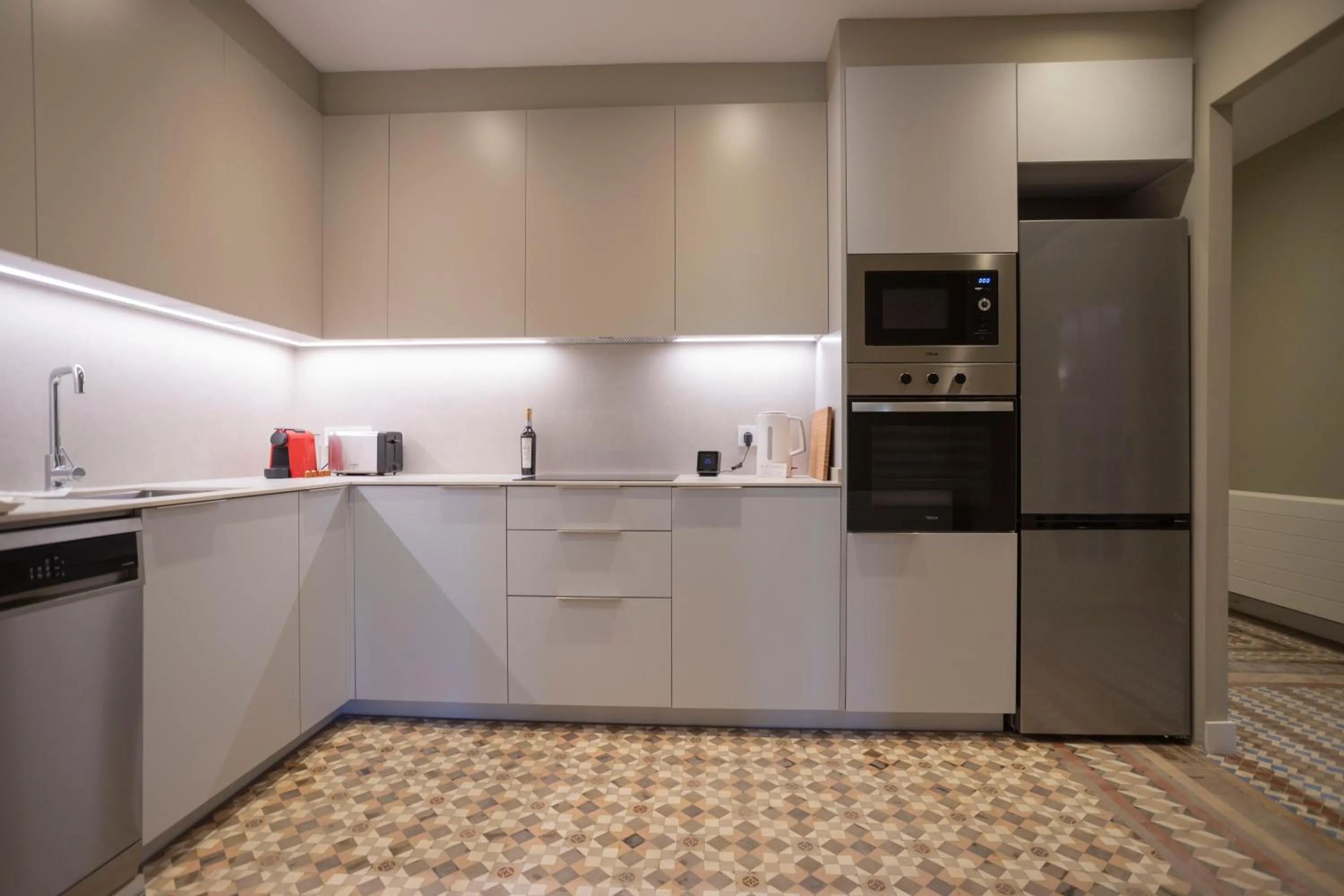 Kitchen or kitchenette in Bcn Paseo De Gracia Rocamora Apartment