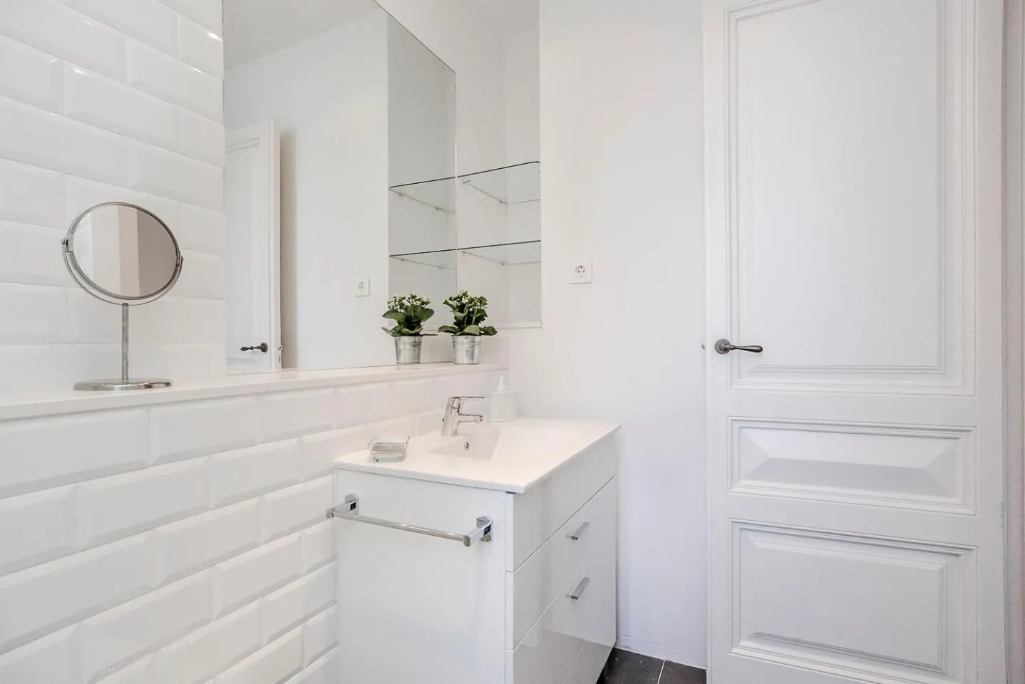 Bathroom in Bcn Paseo De Gracia Rocamora Apartment