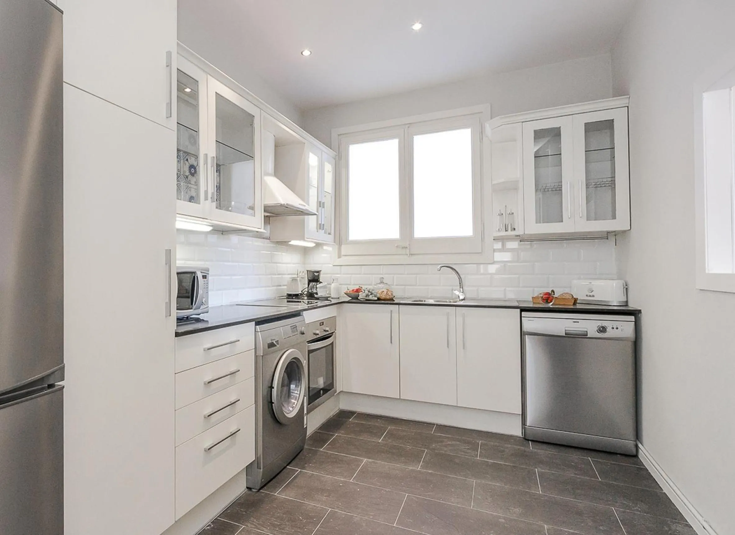 Kitchen or kitchenette in Bcn Paseo De Gracia Rocamora Apartment