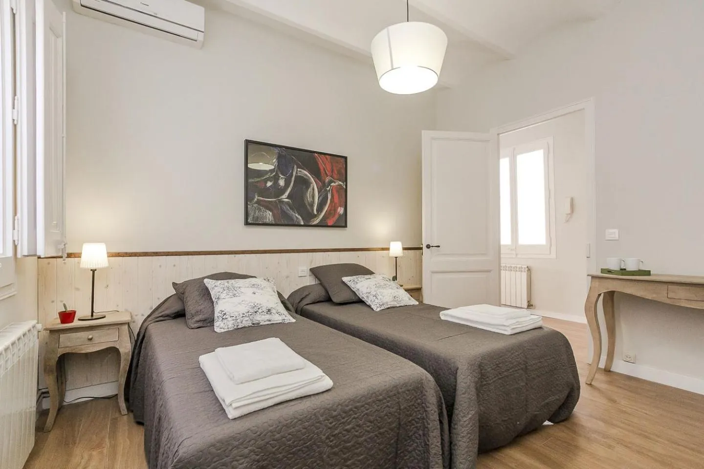 Bedroom, Bed in Bcn Paseo De Gracia Rocamora Apartment