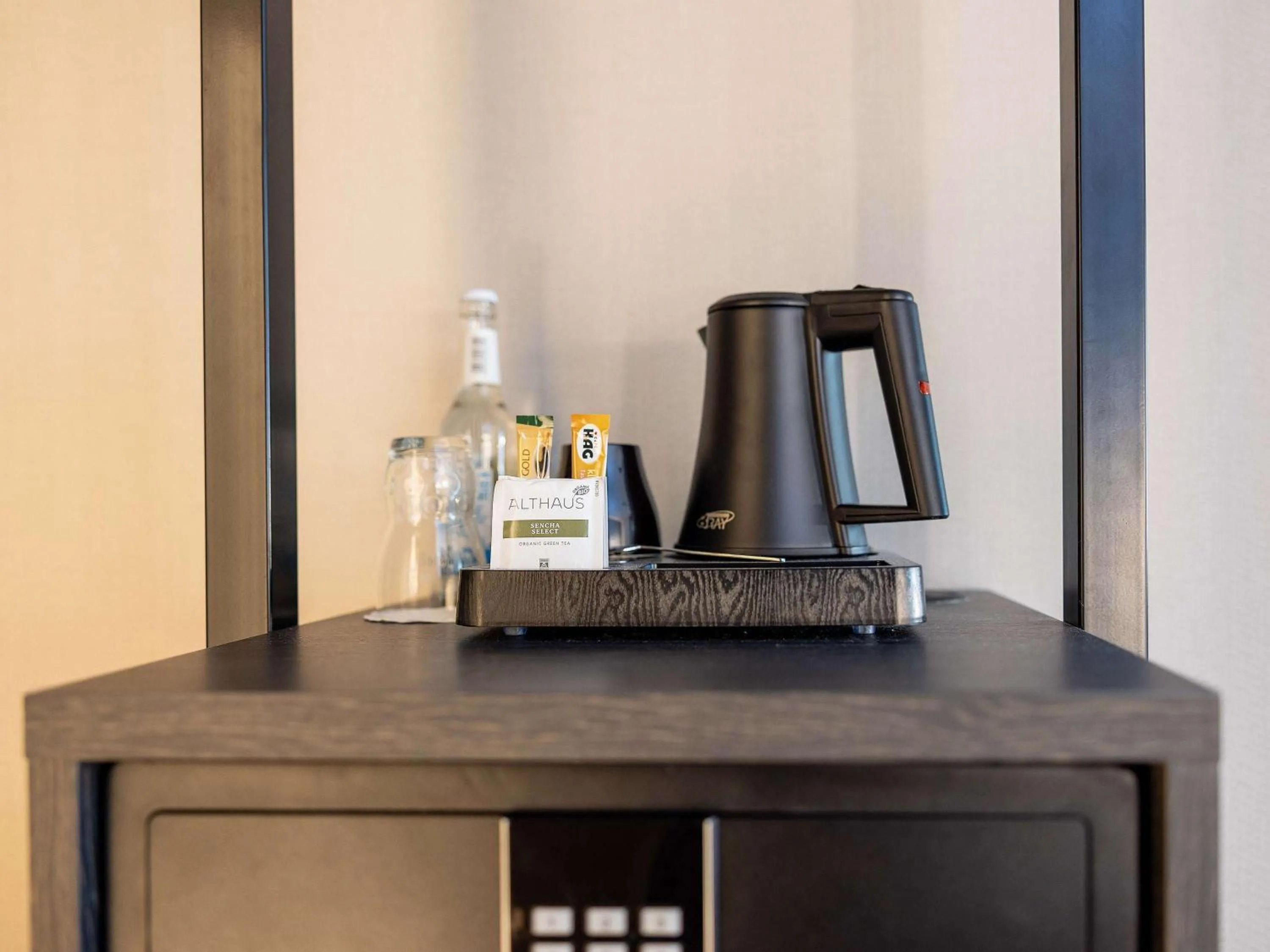 Bedroom in ibis Styles Aalen