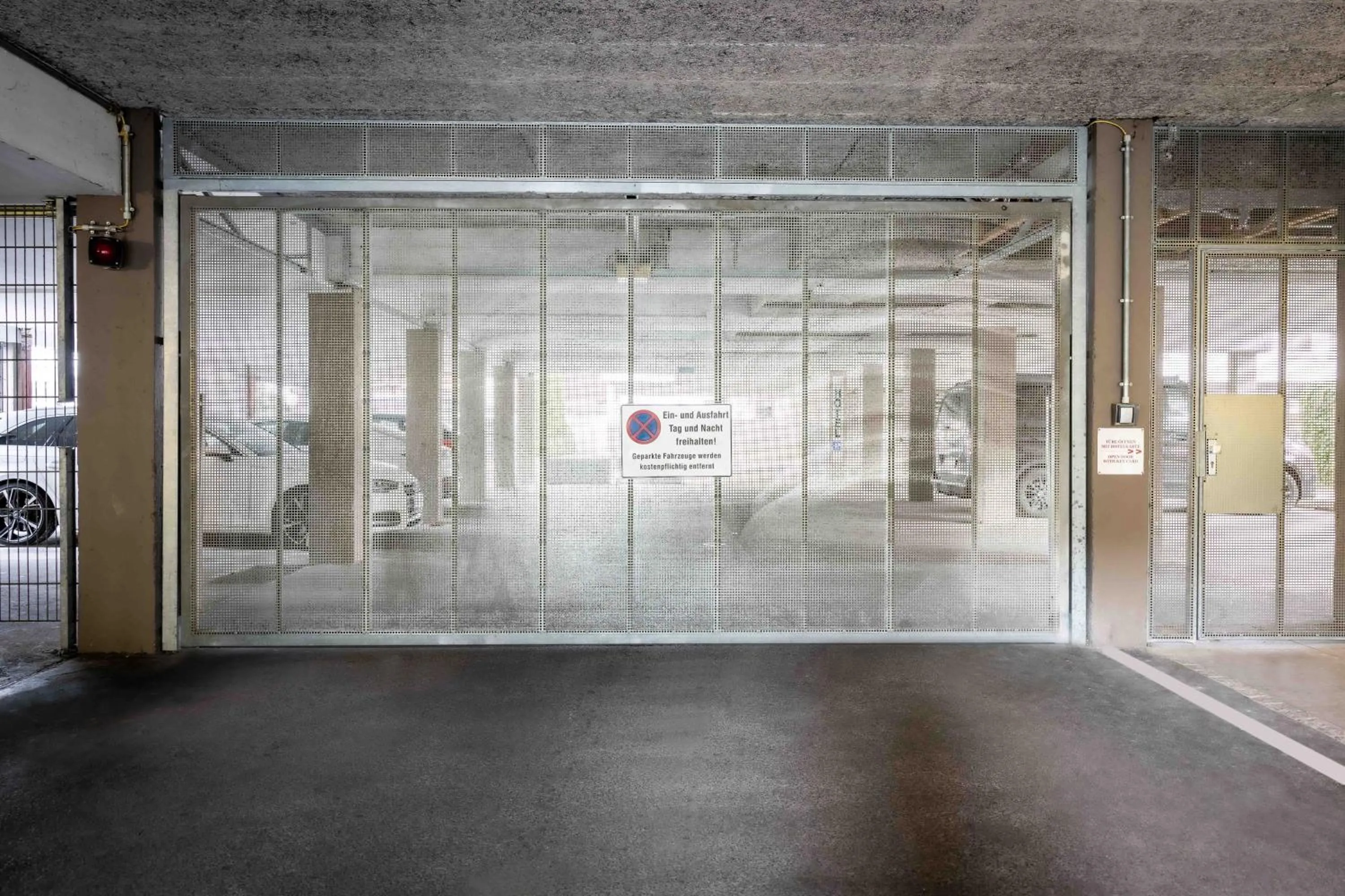 Parking in ibis Styles Aalen