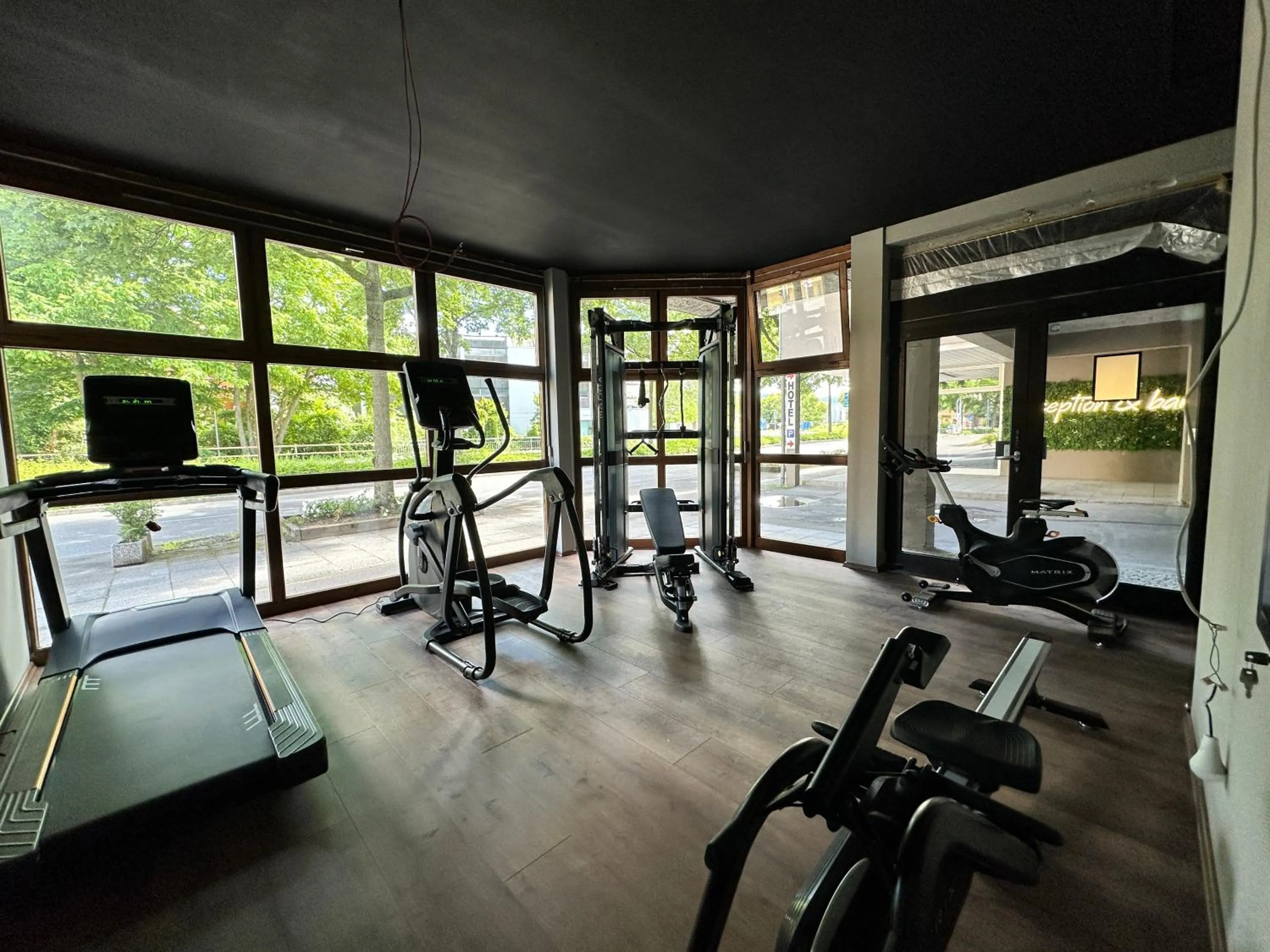 Fitness centre/facilities in ibis Styles Aalen