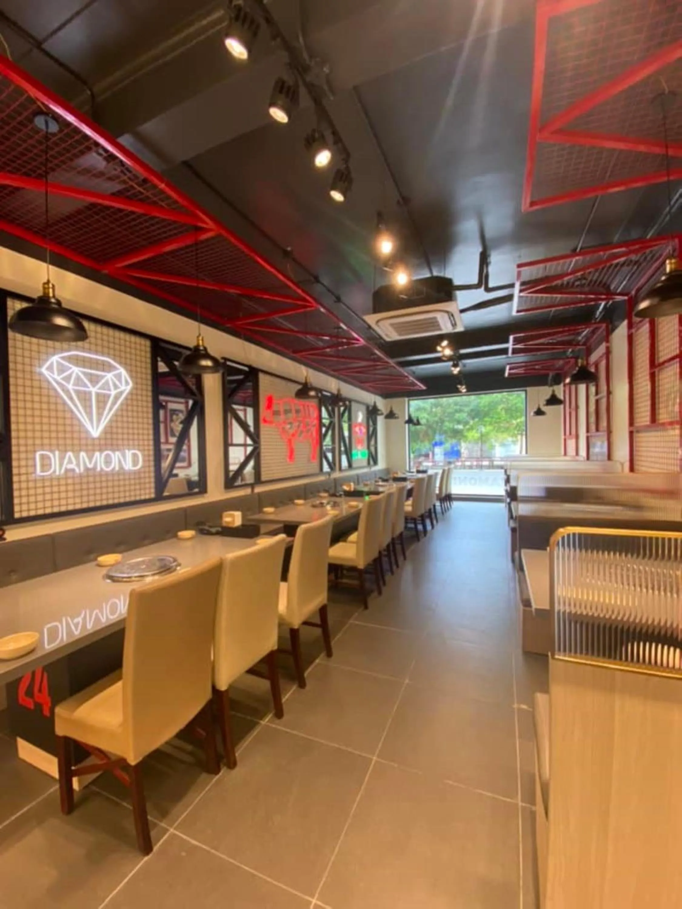 Restaurant/places to eat in Diamond Hotel Thai Binh