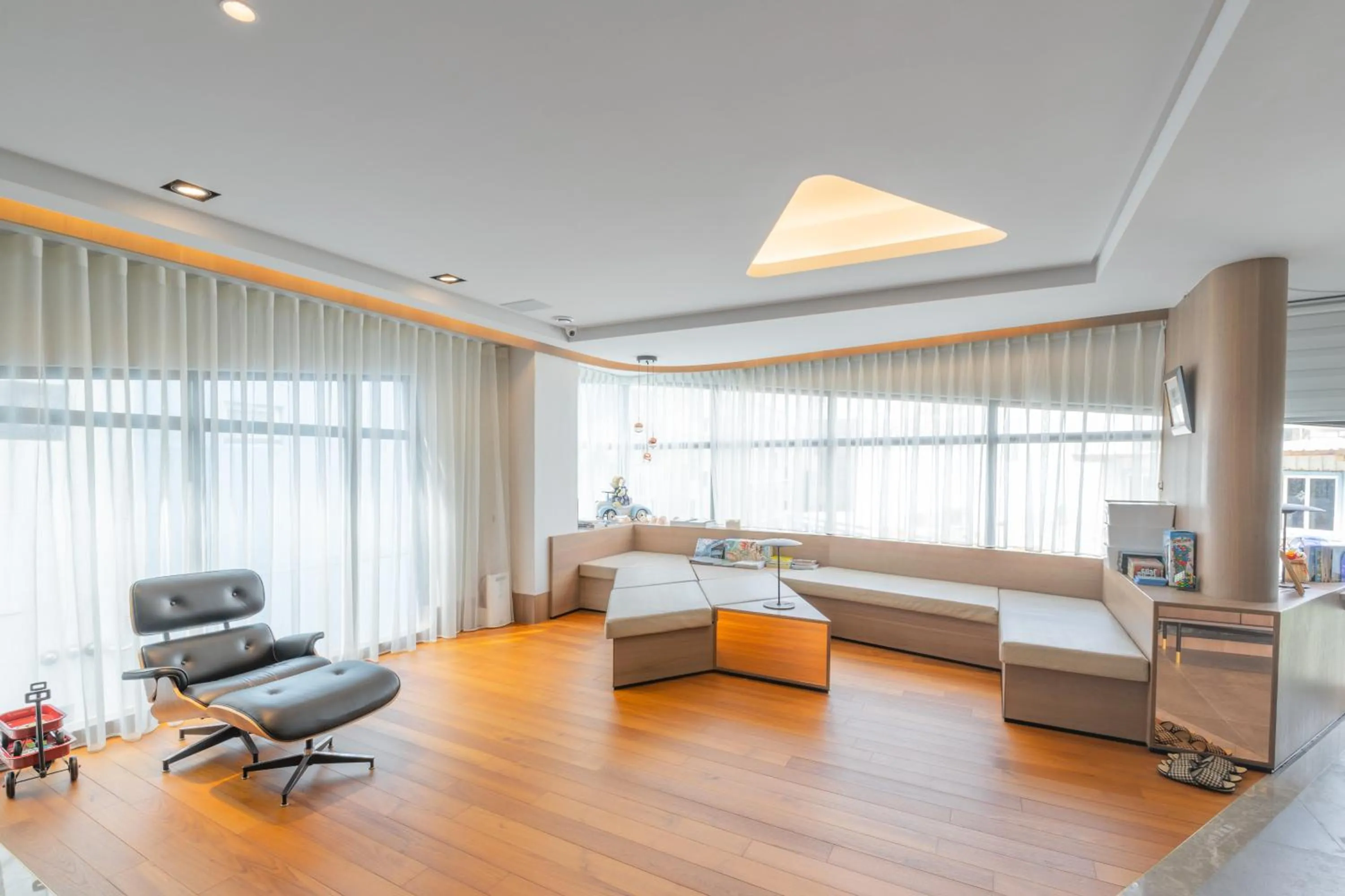 Seating area in 墾丁耳東華苑ErDong Manor