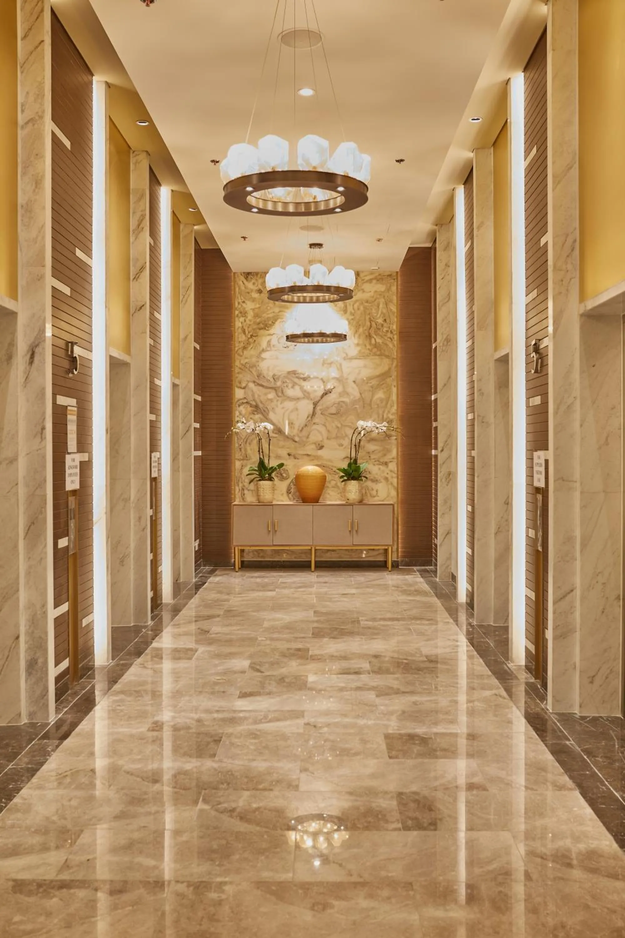 Lobby or reception in Kingsford Hotel Manila Bay