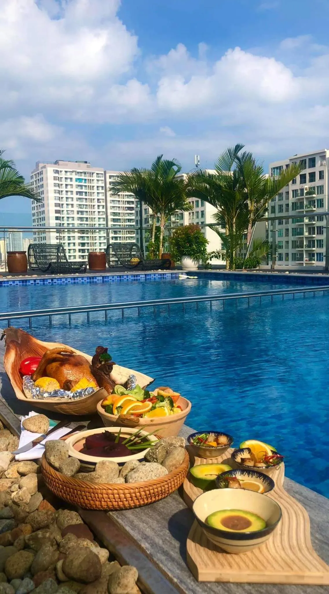Pool view in Hạ Long New Century Hotel