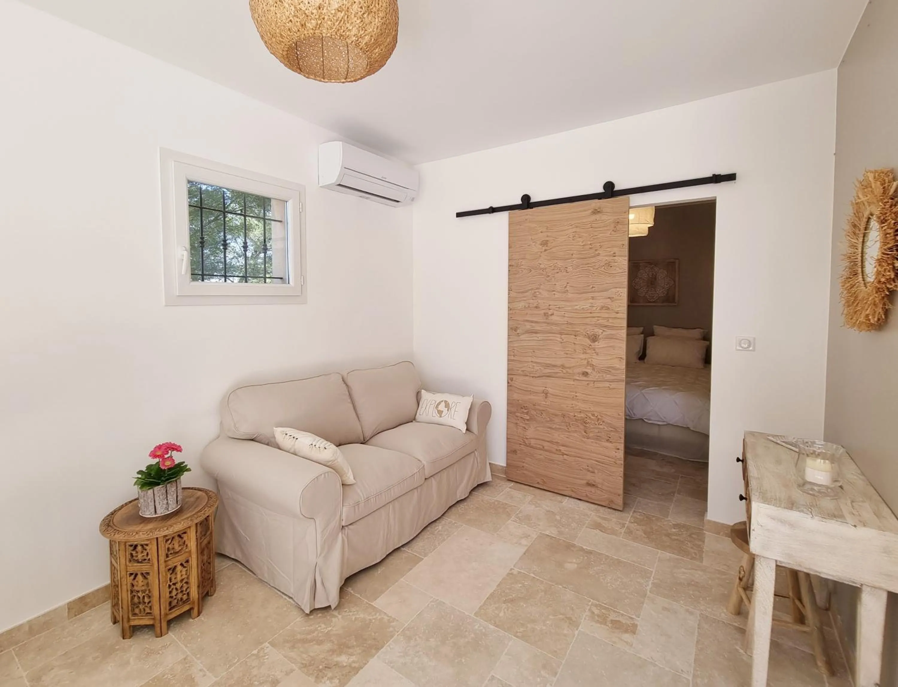 Living room in Cosy en Provence - Piscine chauffée de mai à septembre