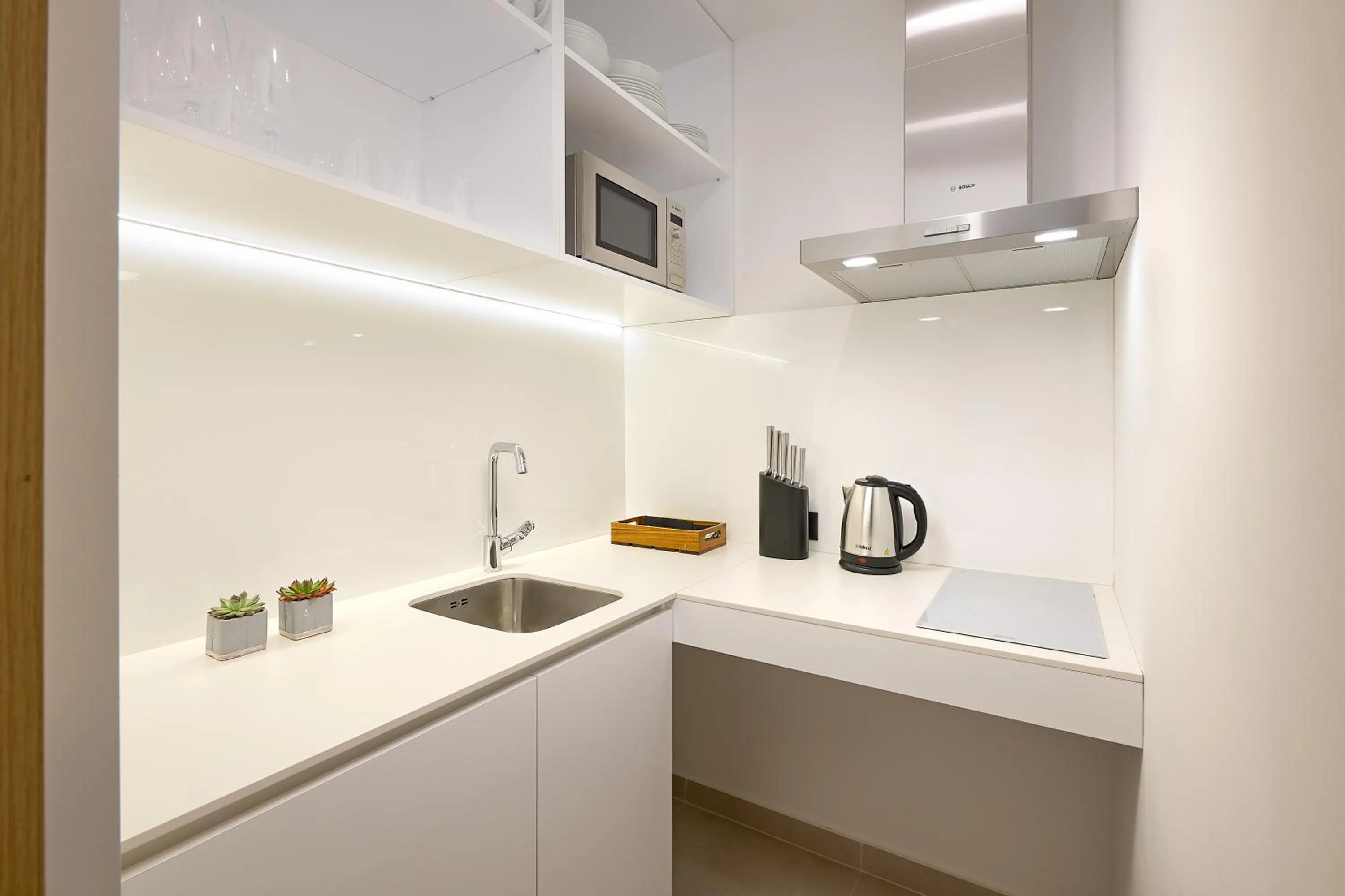 Kitchen or kitchenette in Amphora's Garden