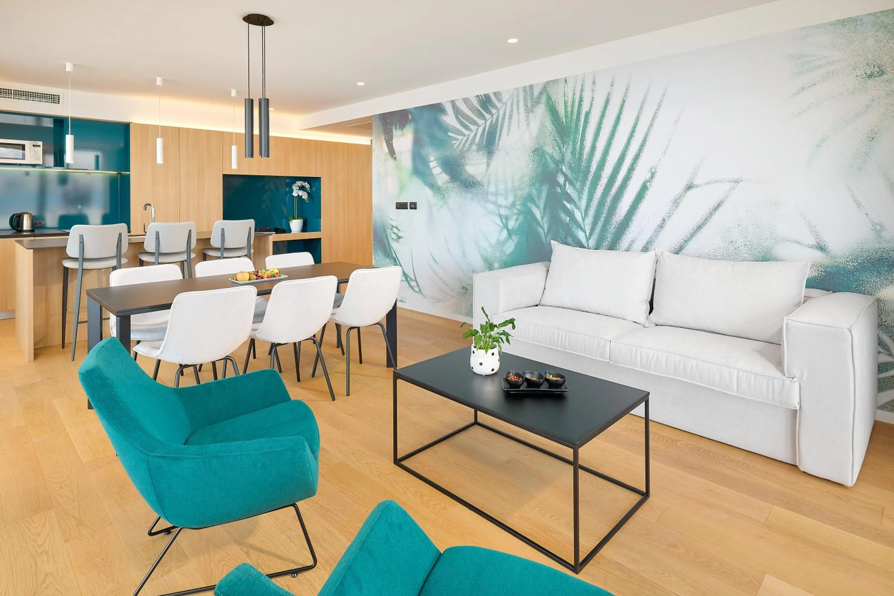 Living room in Amphora's Garden