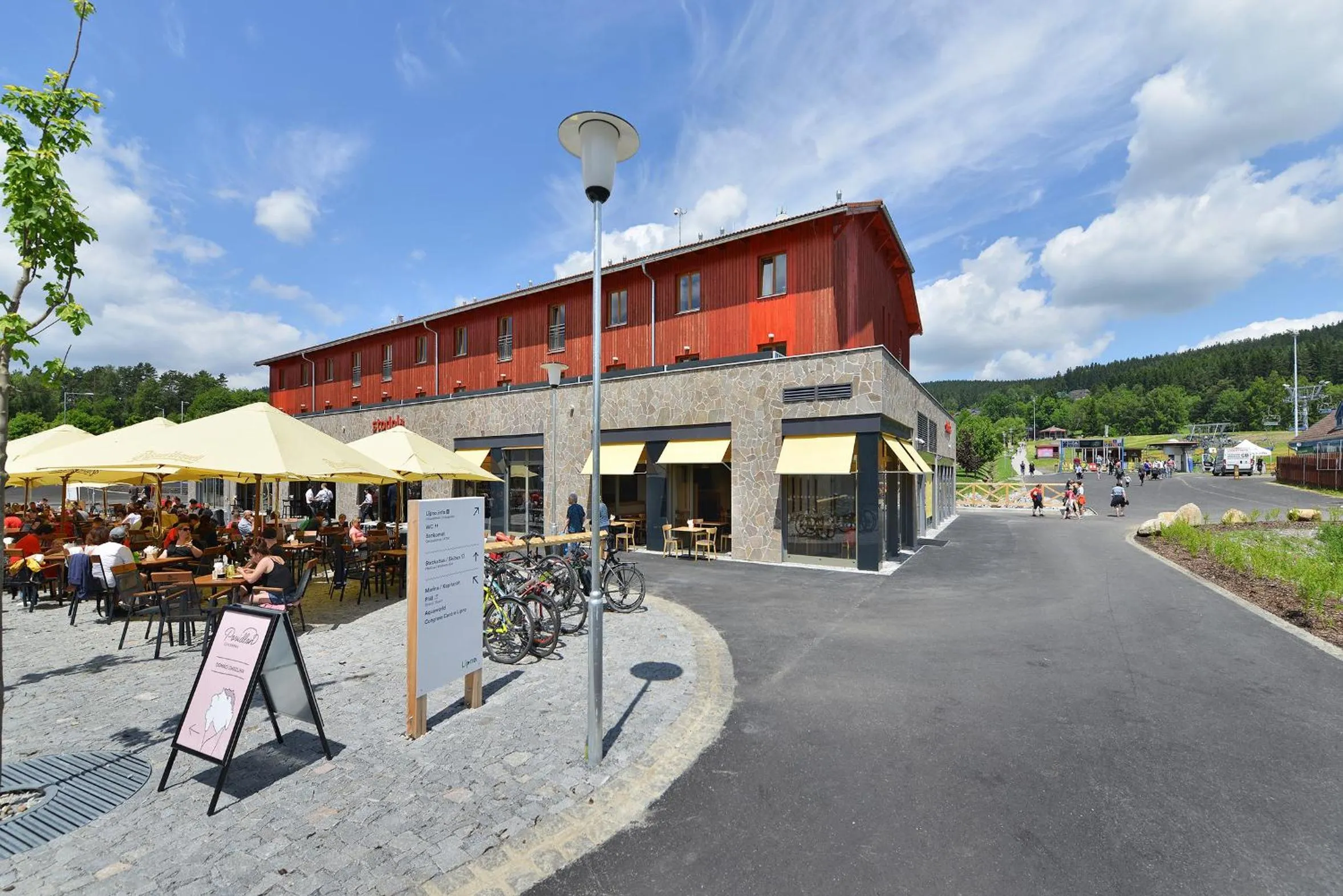 Property building in Hotel Element