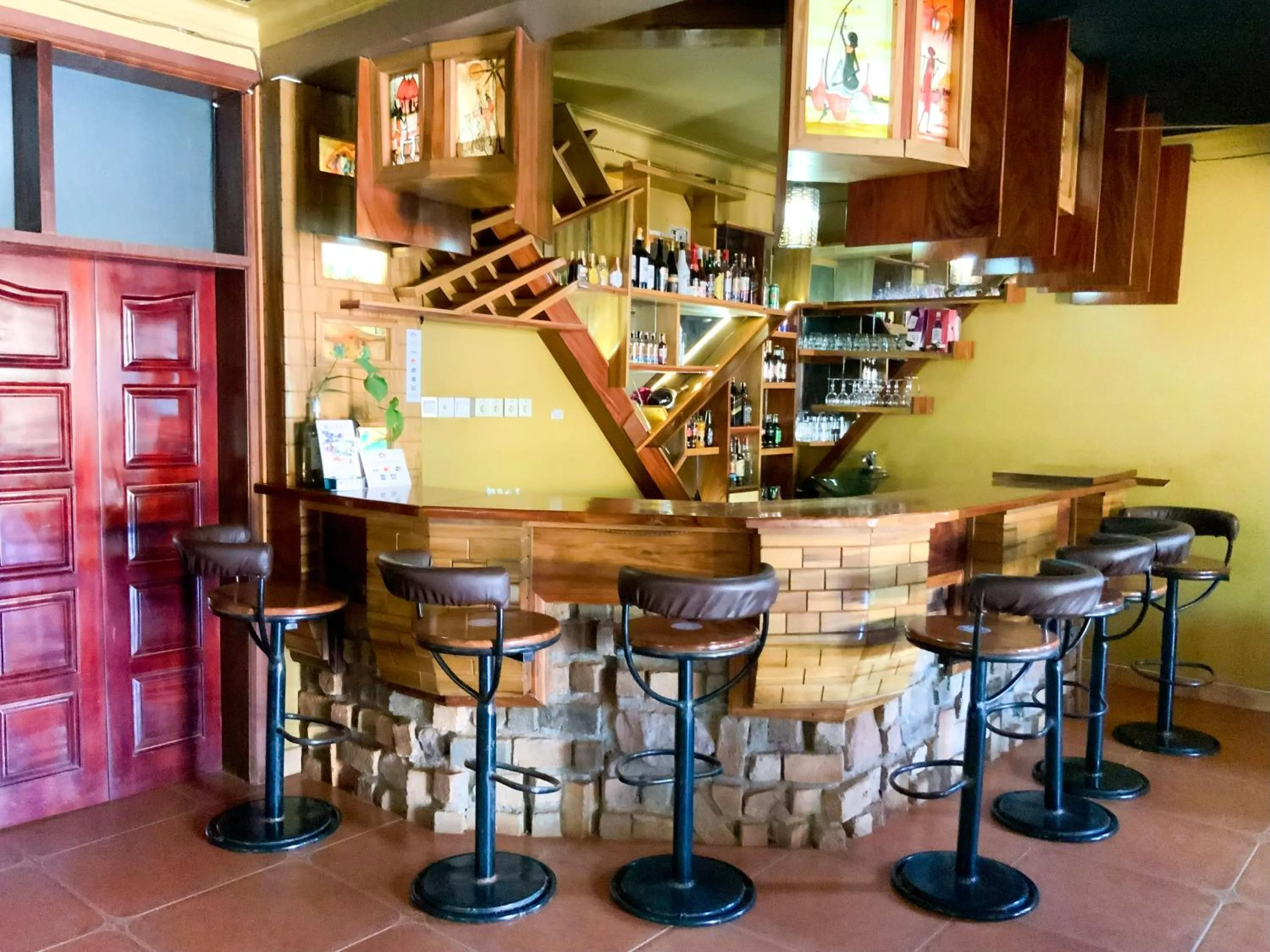 Lounge or bar in Hendo Hotel