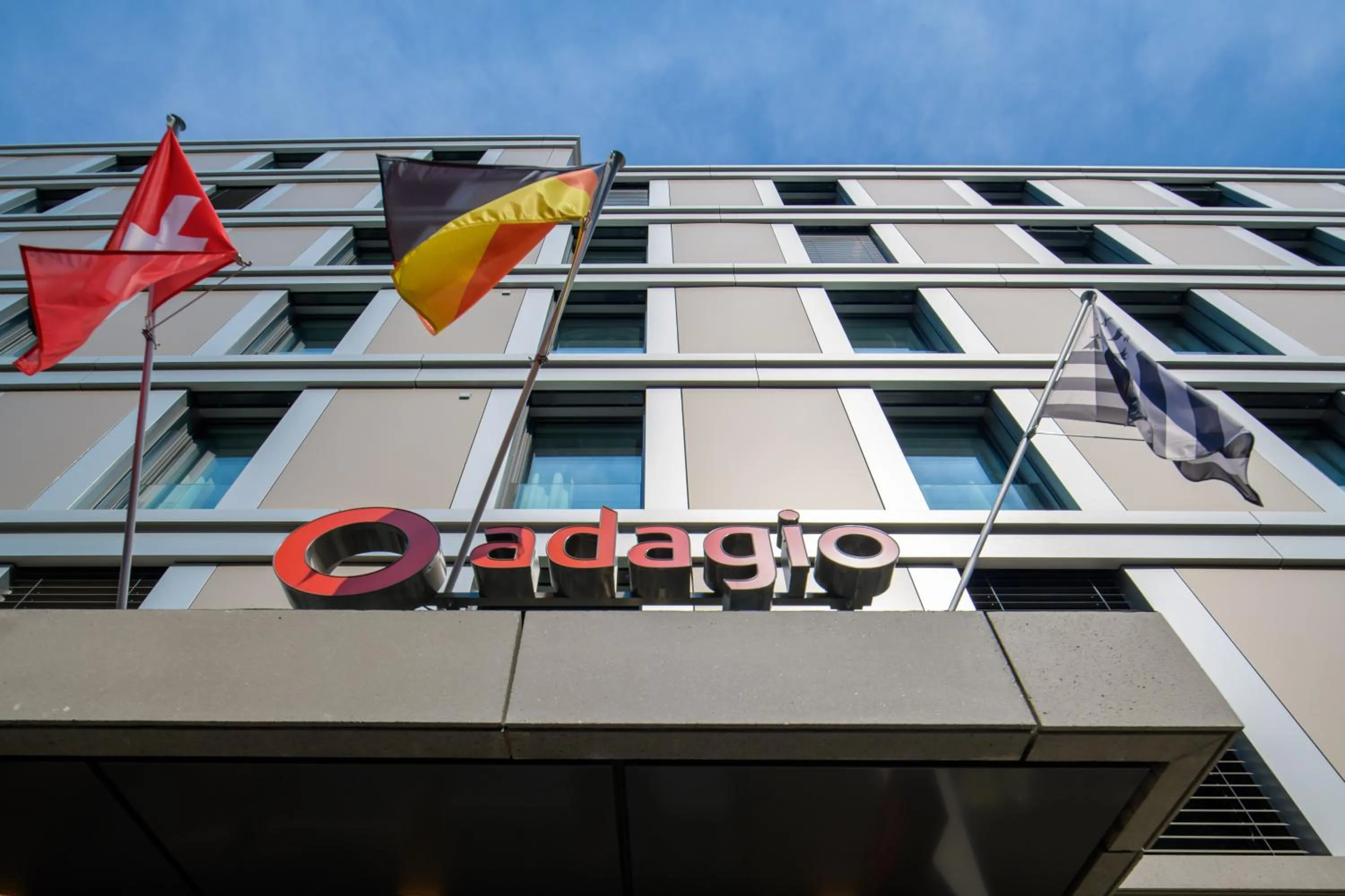 Logo/Certificate/Sign in Aparthotel Adagio Zurich City Center