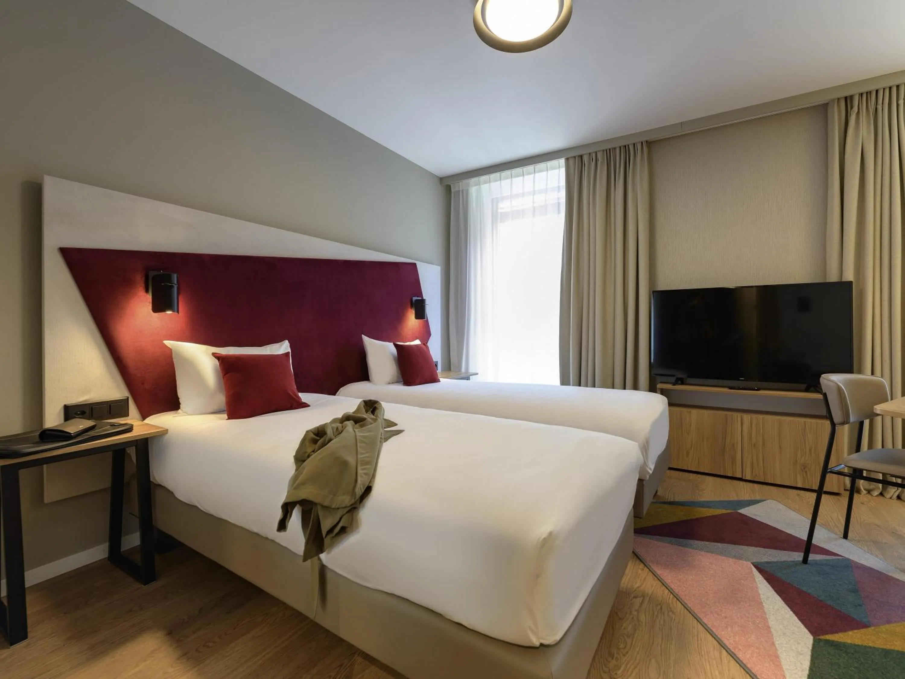 Bedroom, Bed in Aparthotel Adagio Zurich City Center