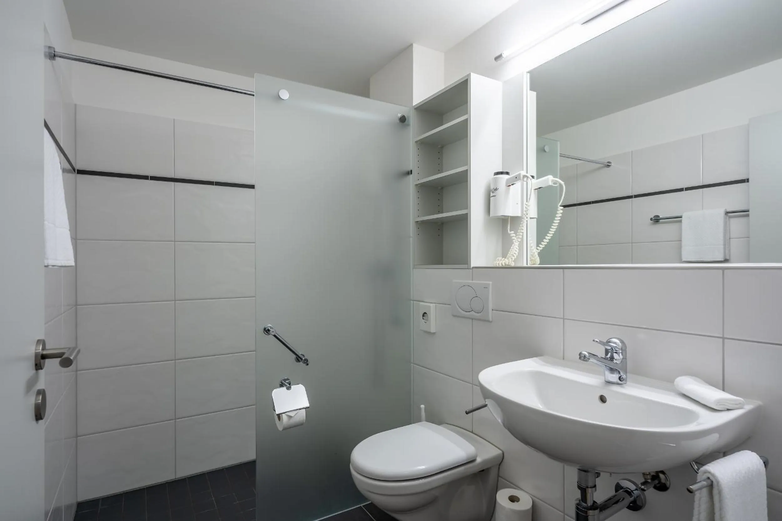 Bathroom in Hotel Artos Interlaken