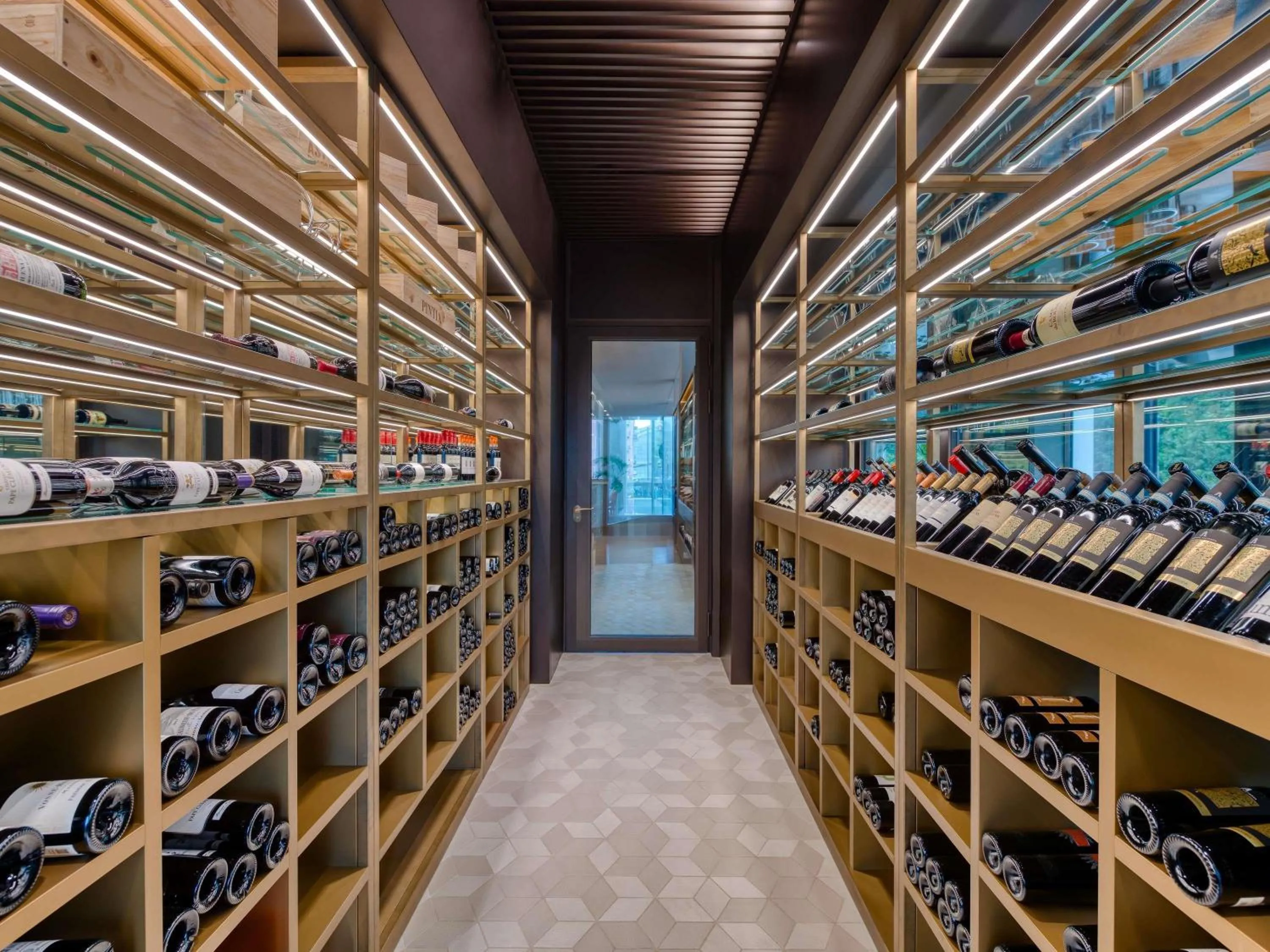 Restaurant/places to eat in Mövenpick Hotel Basel