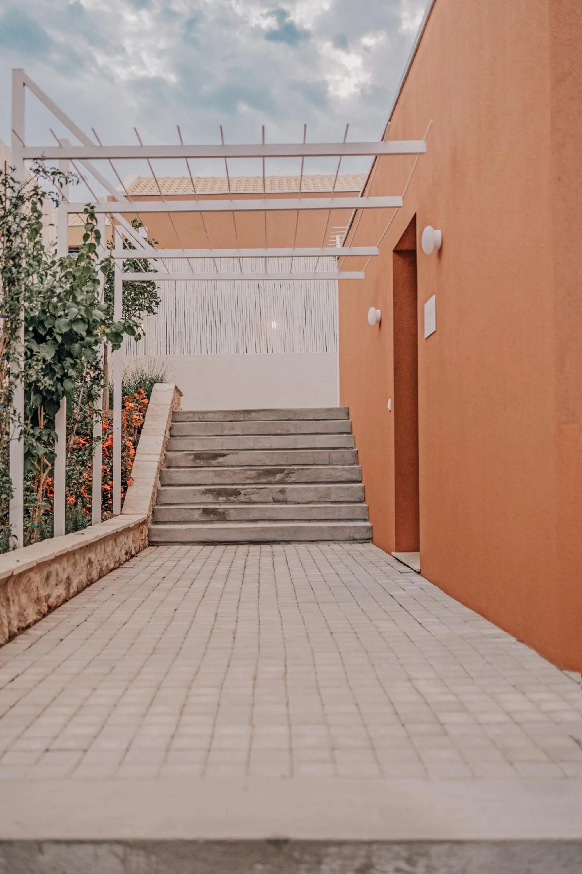 Tessera Villas & Studios Collection