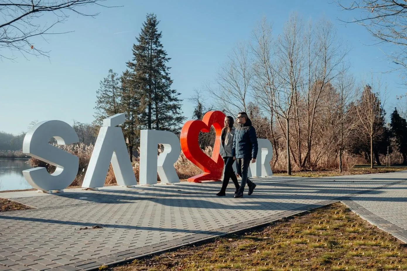 Nearby landmark in R31 Residence