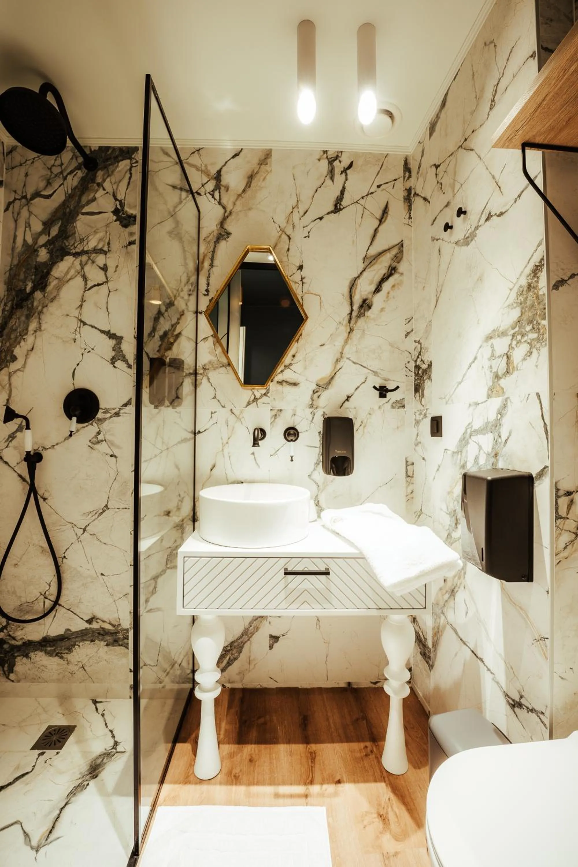 Bathroom in Espero Royal Stay