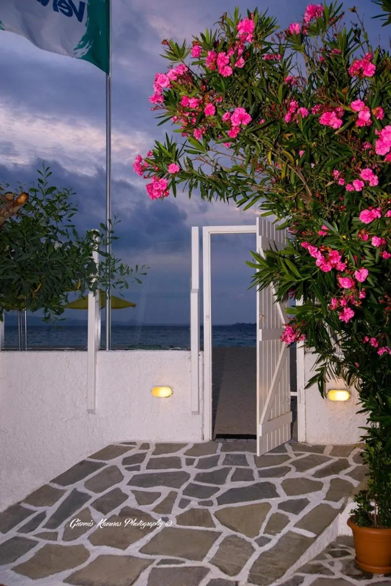 Property building in Mikri Vigla Hotel Beach Resort