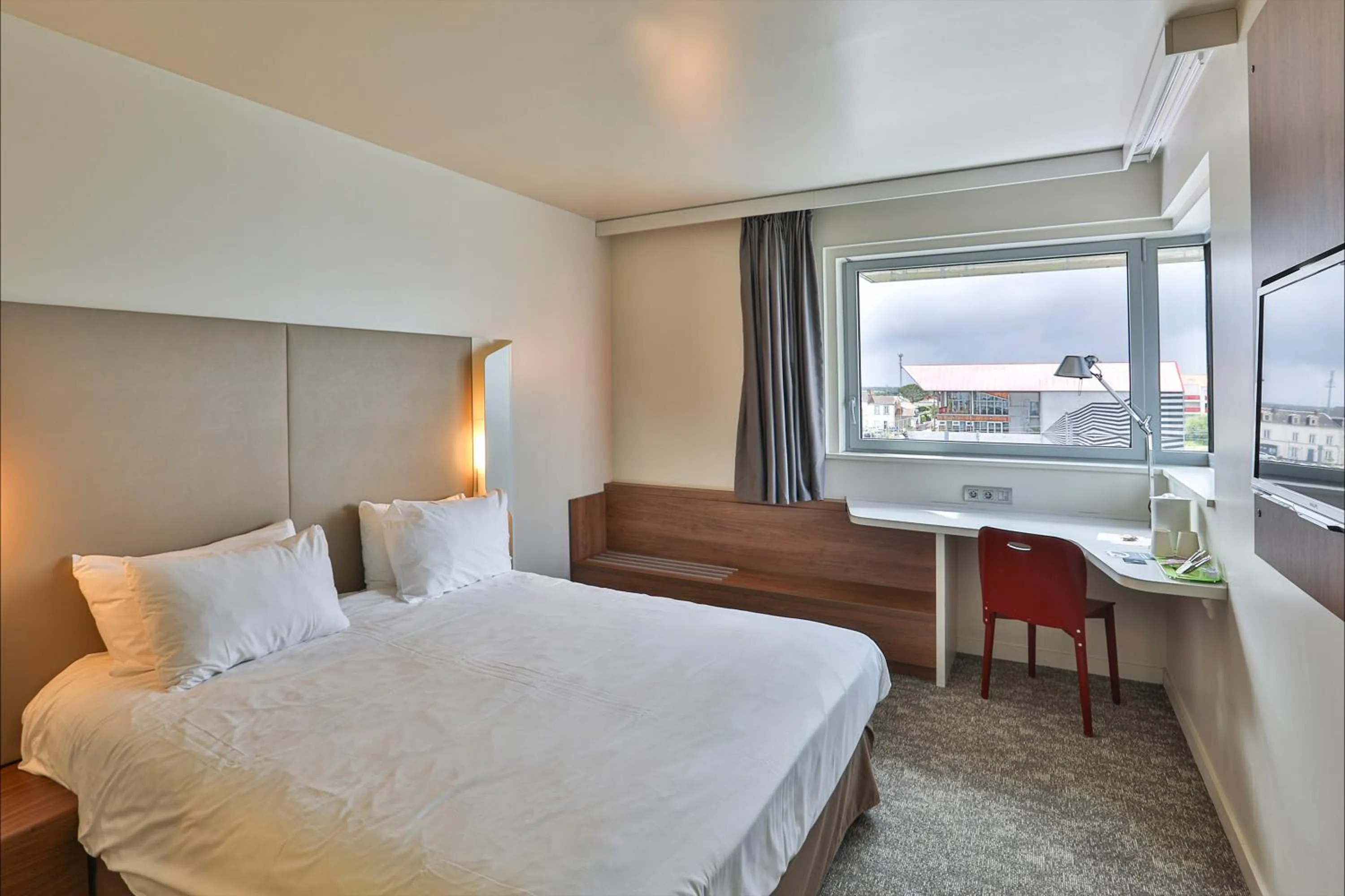 Bed in Campanile PRIME - La Roche Sur Yon Centre Gare