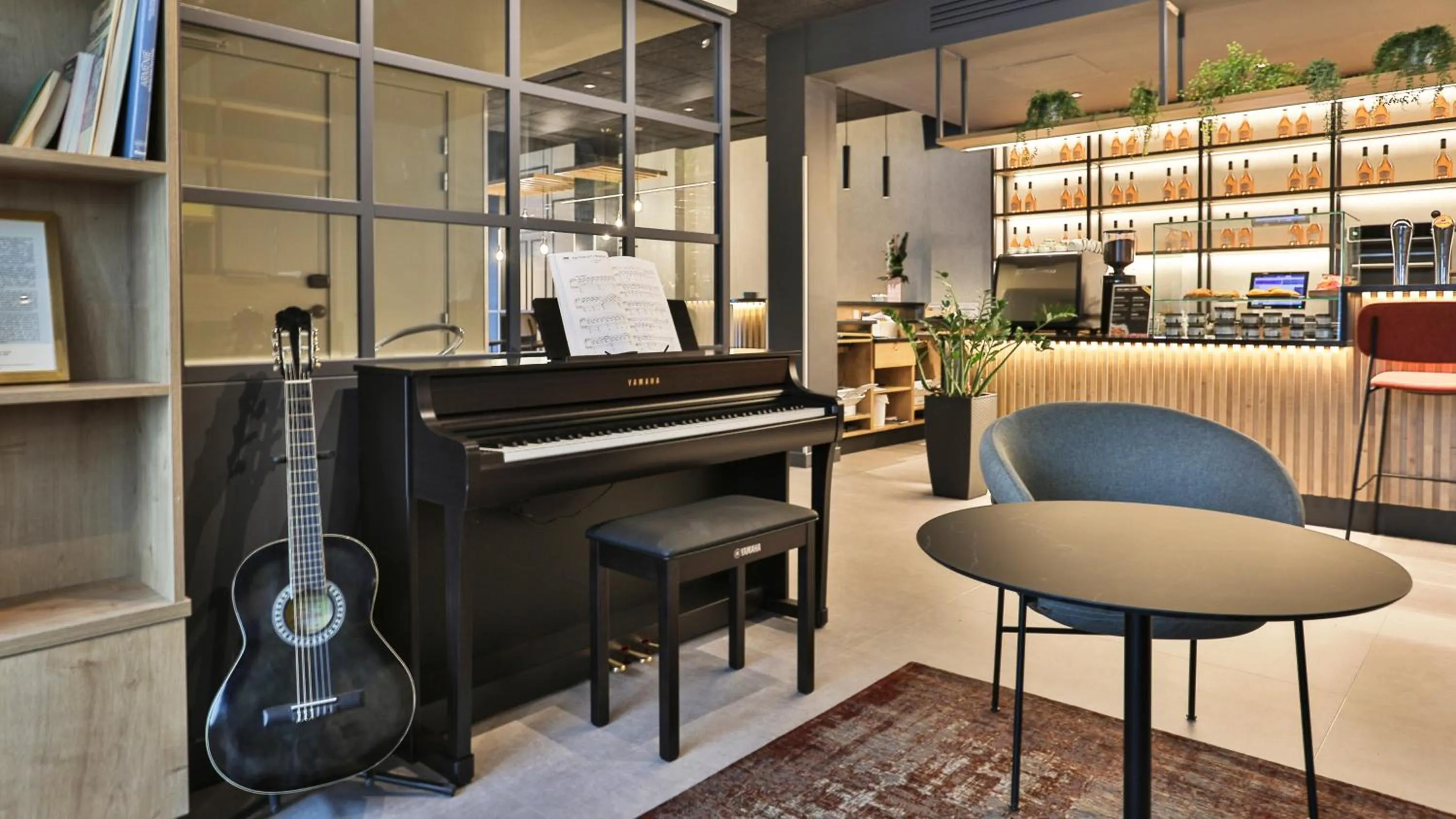 Living room in Campanile La Roche Sur Yon Centre Gare