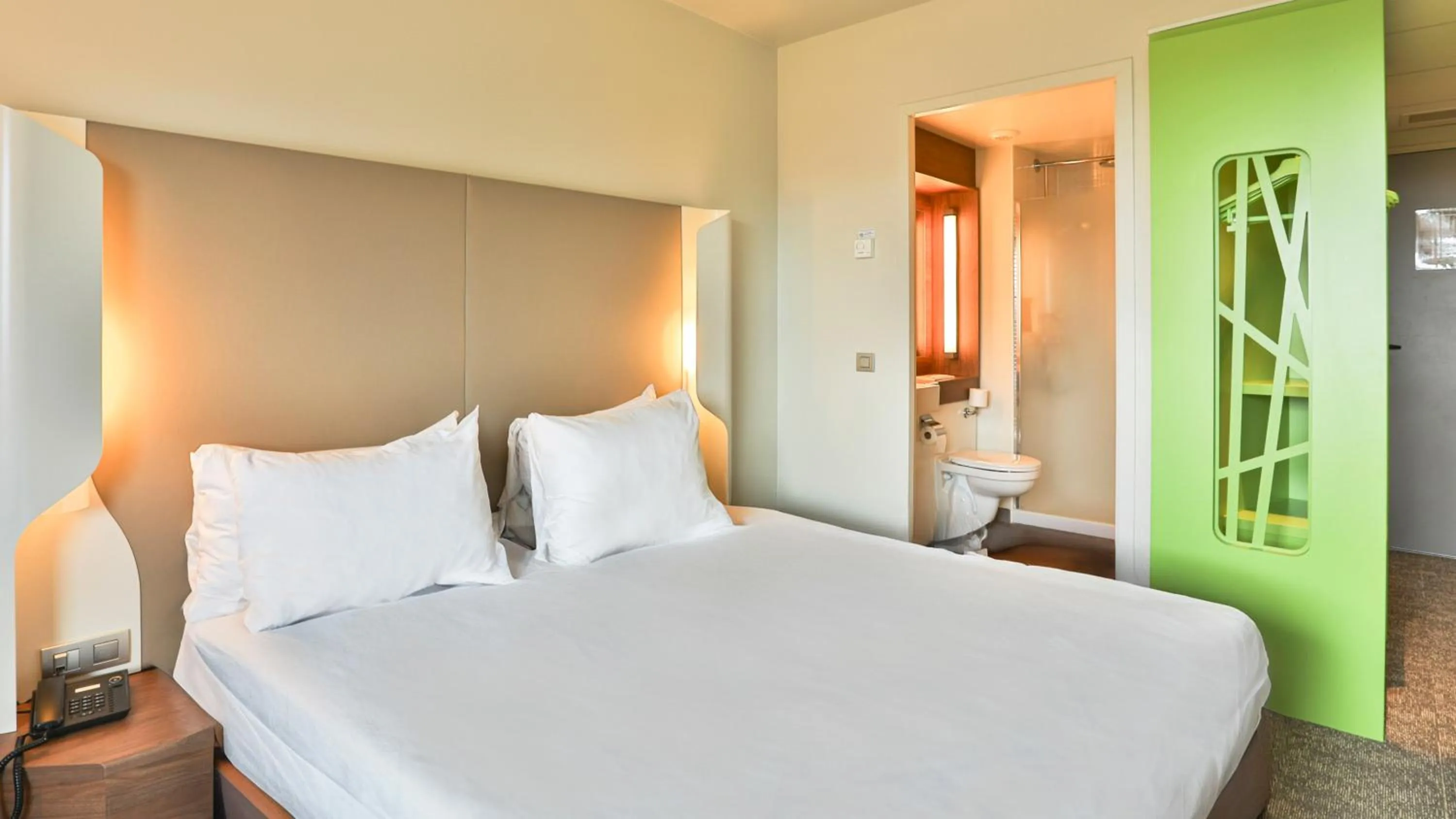 Bed in Campanile La Roche Sur Yon Centre Gare