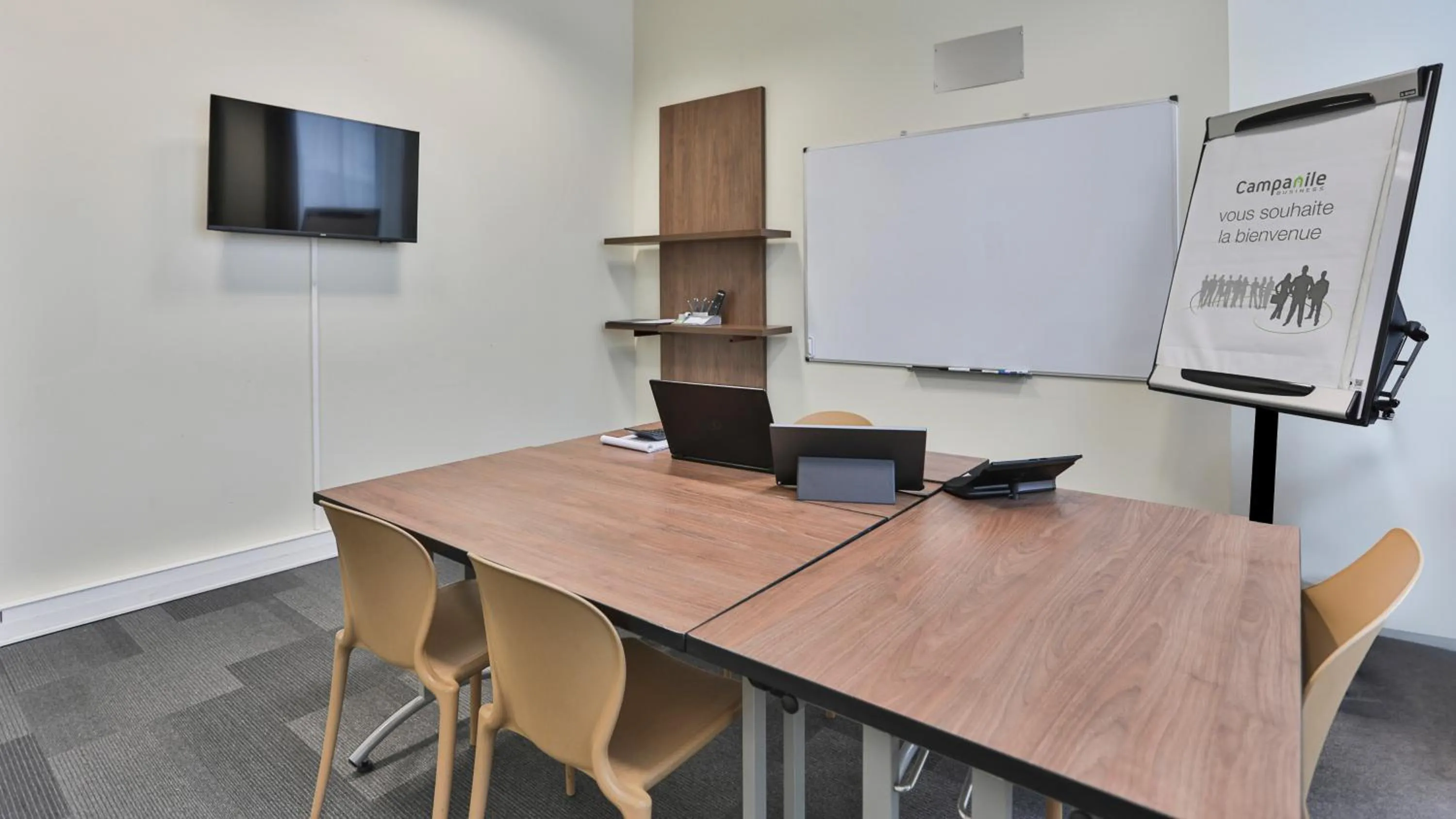 Business facilities in Campanile La Roche Sur Yon Centre Gare