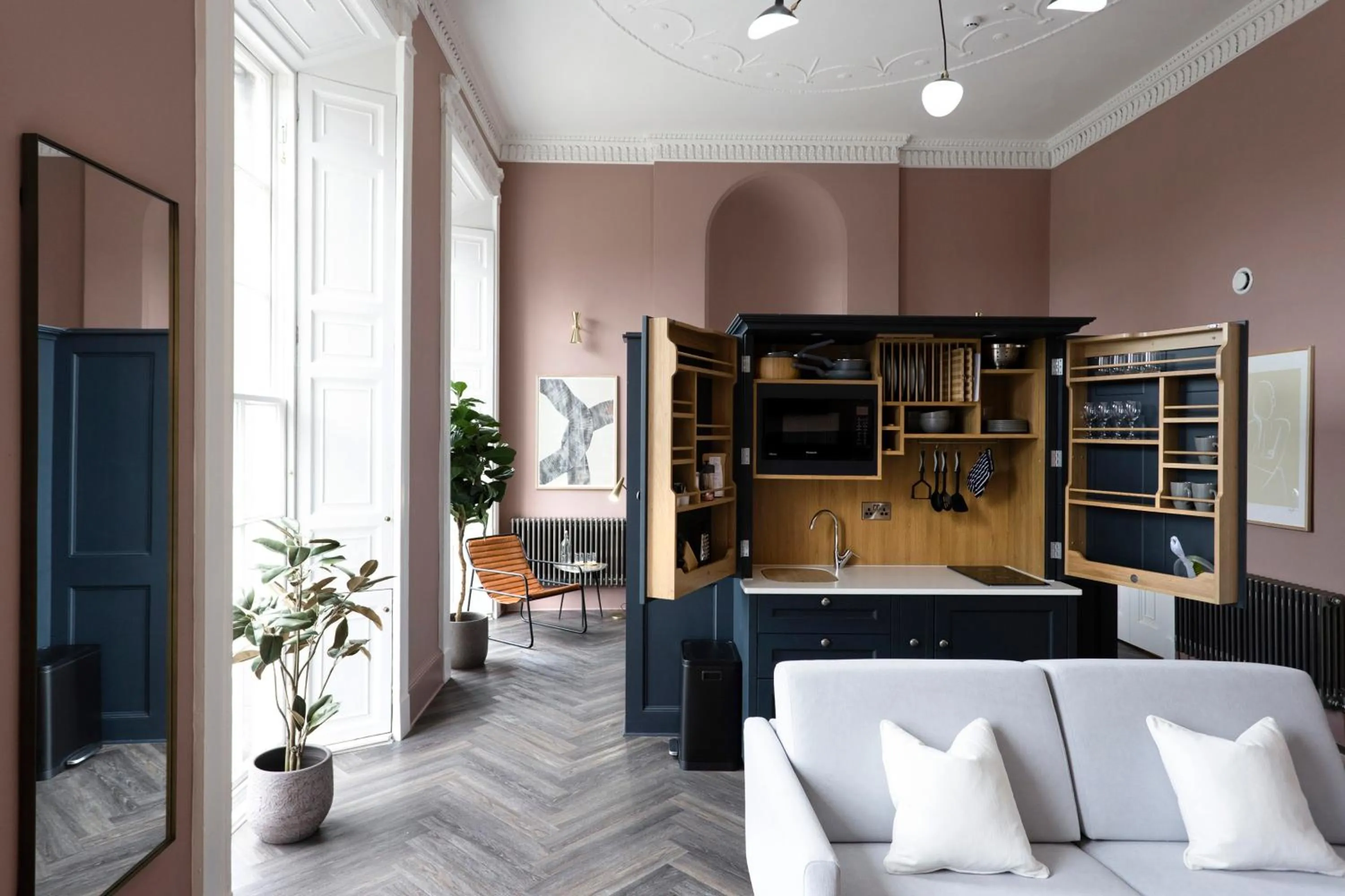 Kitchen or kitchenette in 29 Queen Street Aparthotel