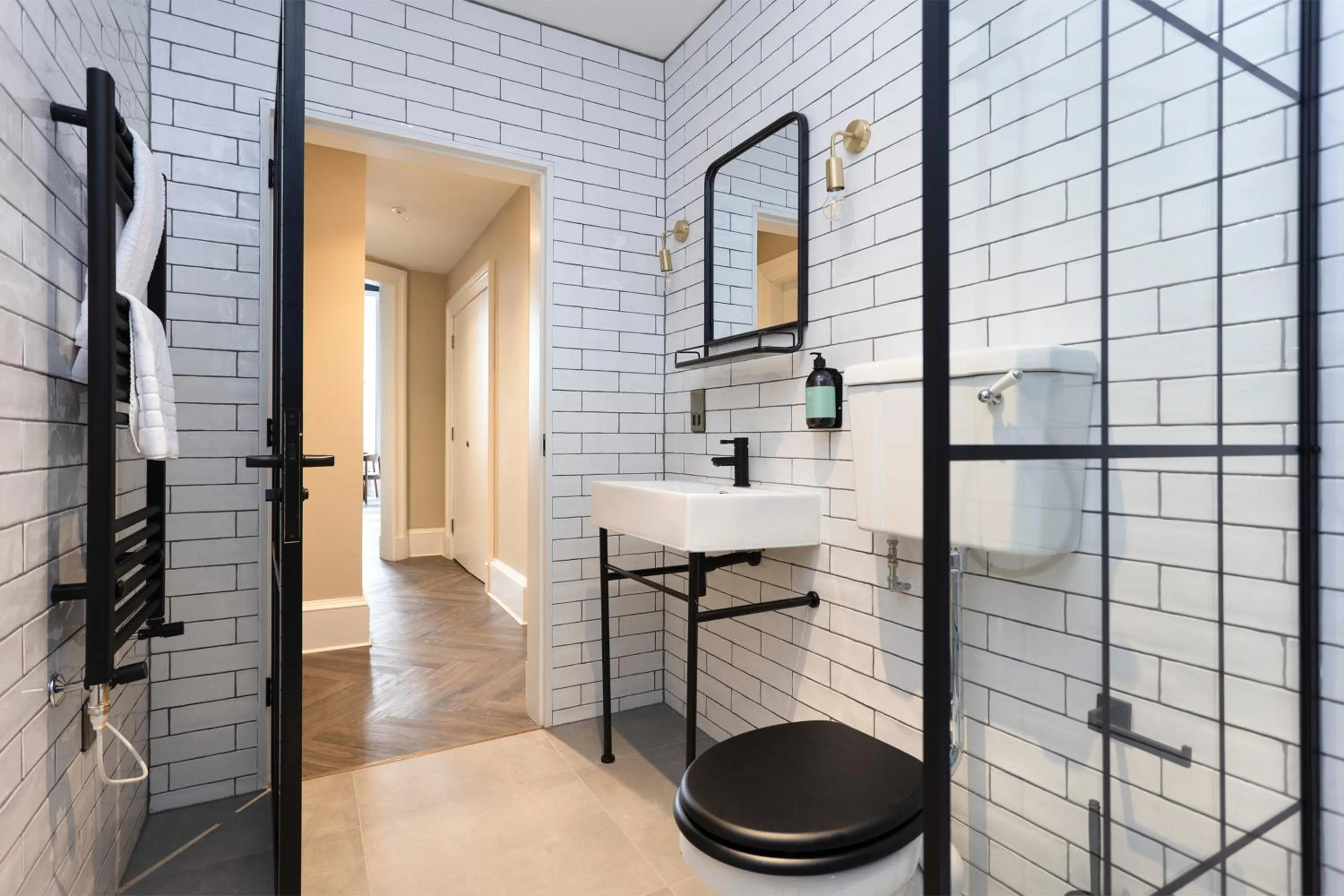 Bathroom in 29 Queen Street Aparthotel