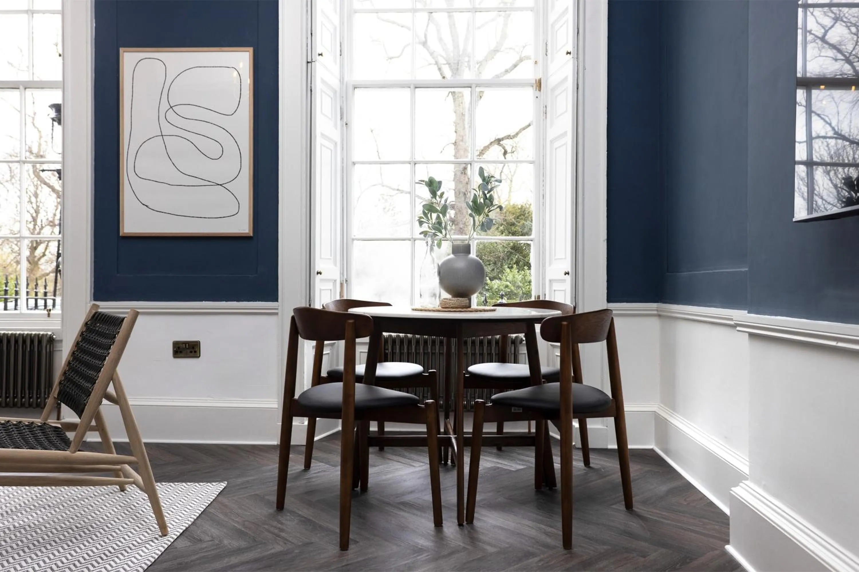 Dining area in 29 Queen Street Aparthotel