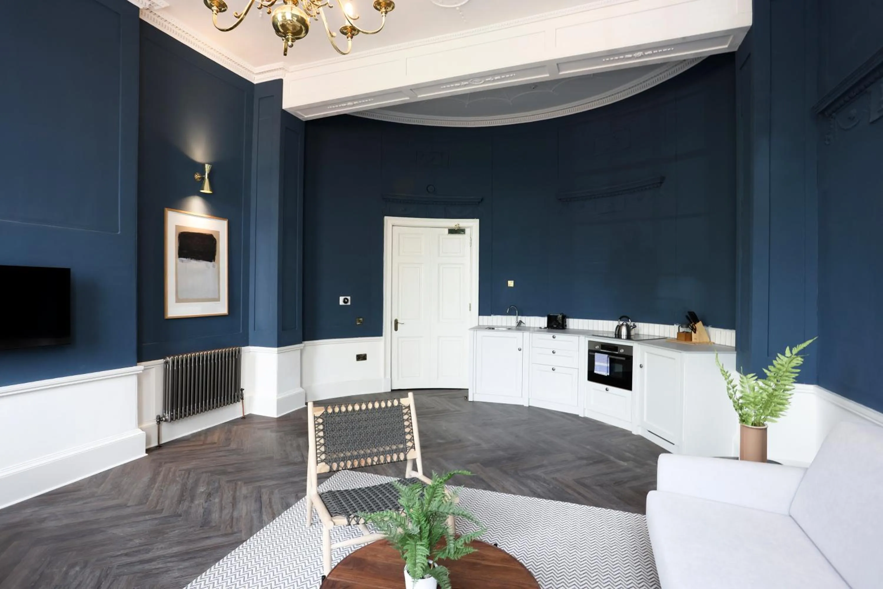 Kitchen or kitchenette in 29 Queen Street Aparthotel